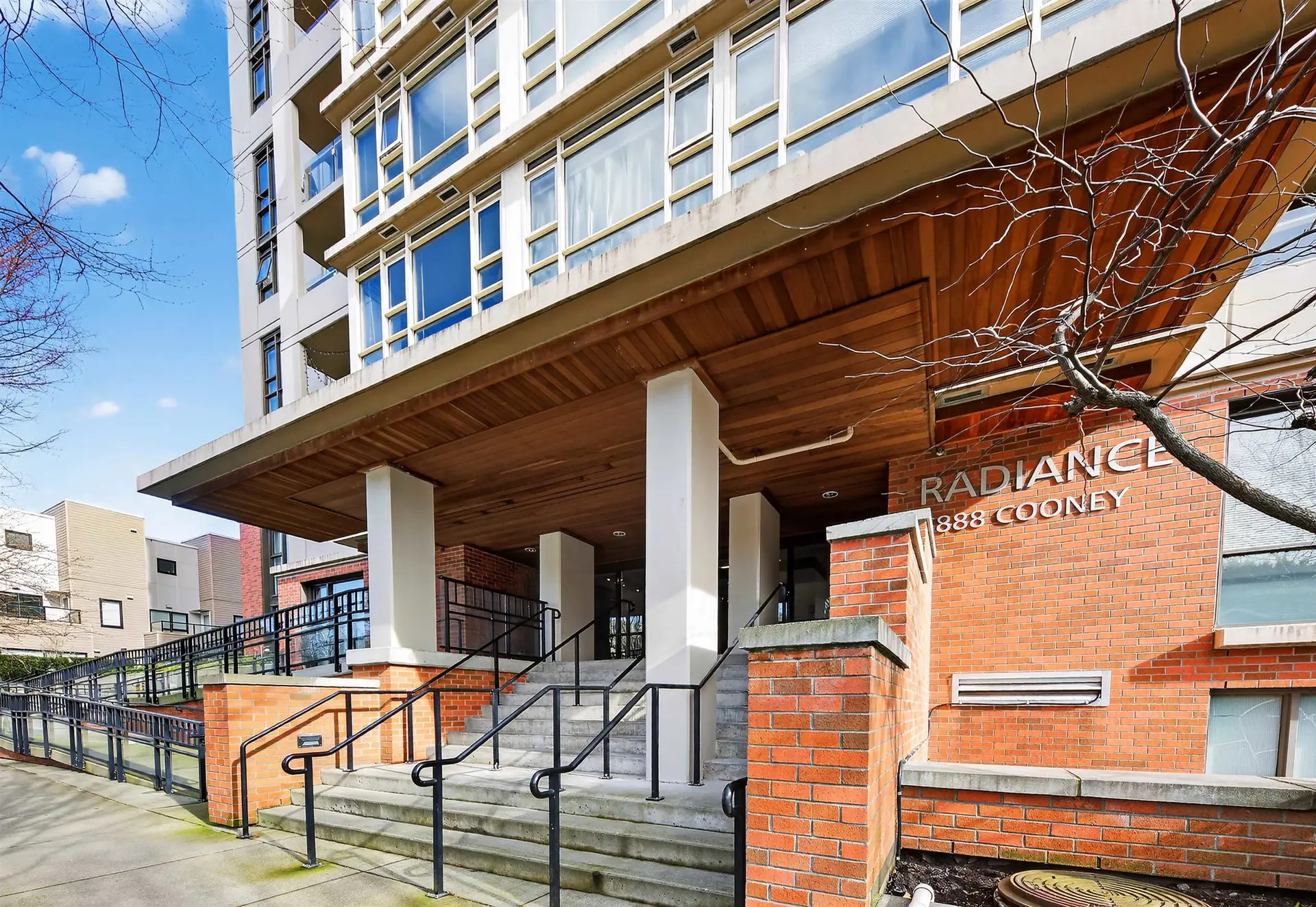Property at #1010 6888 Cooney Road, Richmond, BC