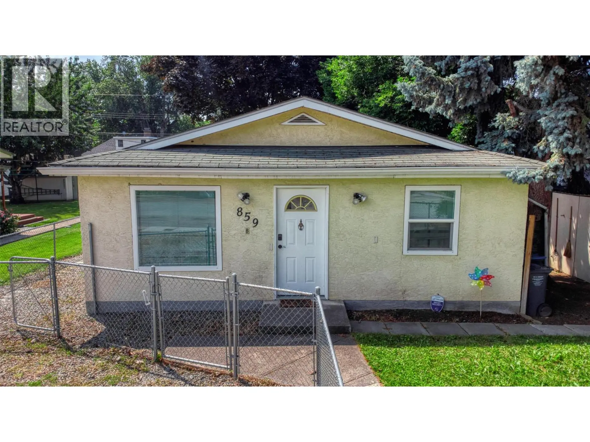 Property at 859 Lawson Avenue, Kelowna, BC