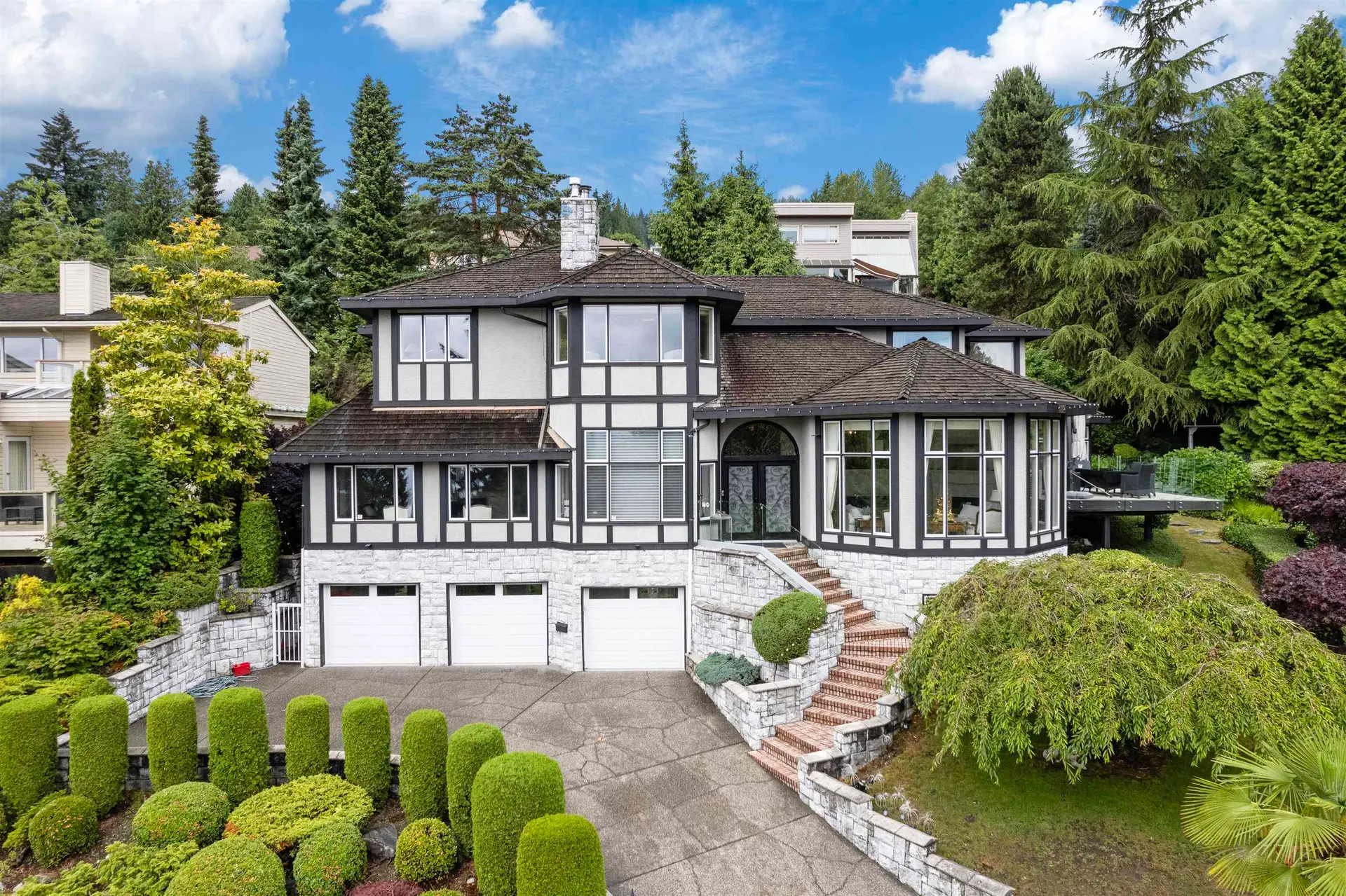 Property at 2327 Westhill Drive, West Vancouver, BC