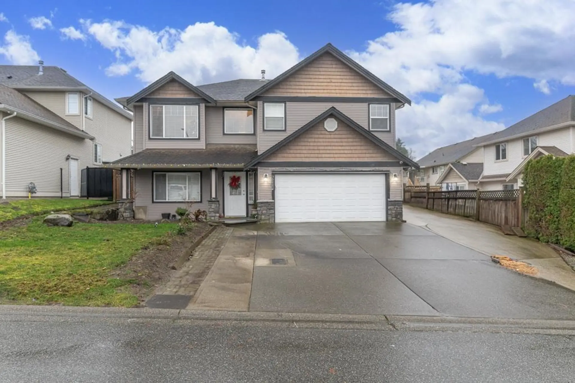 Property at 30482 Northridge Way, Abbotsford, BC
