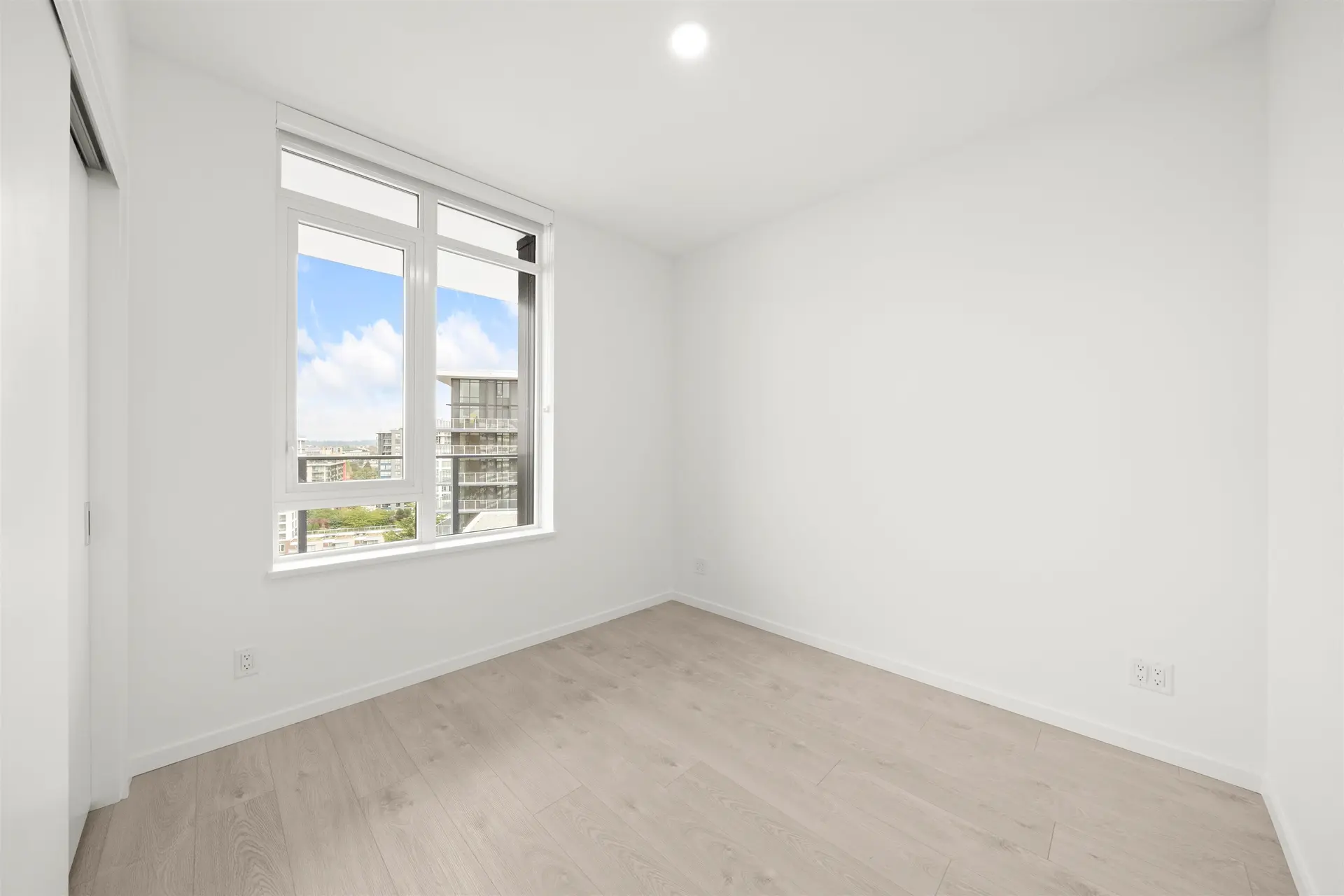 #1201 6500 Minoru Boulevard - Image 8