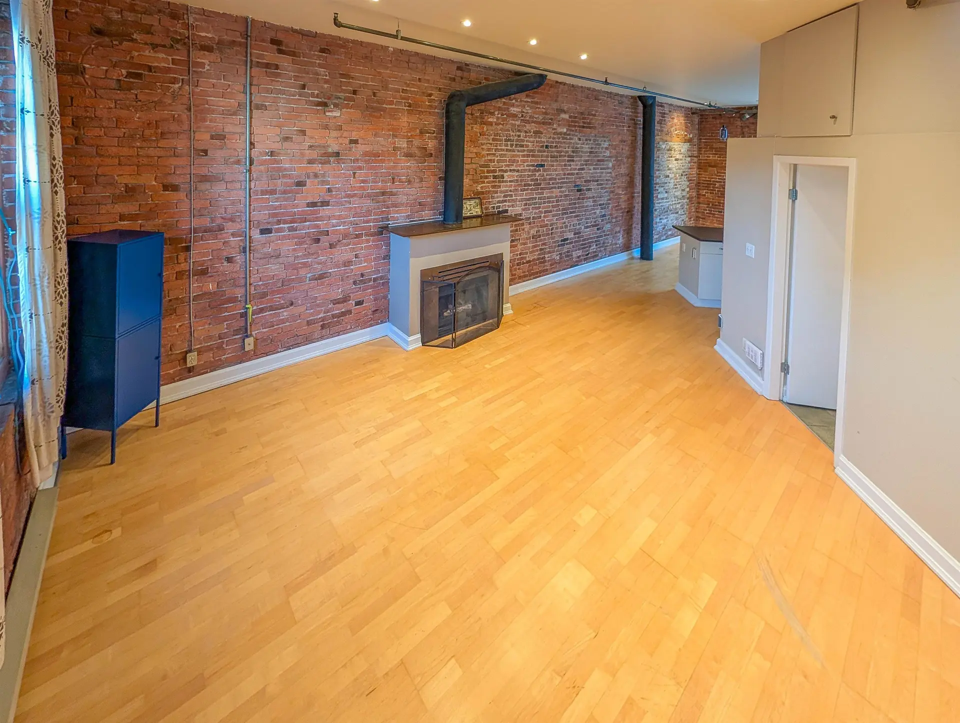 #11 280 E 6th Avenue - Image 6