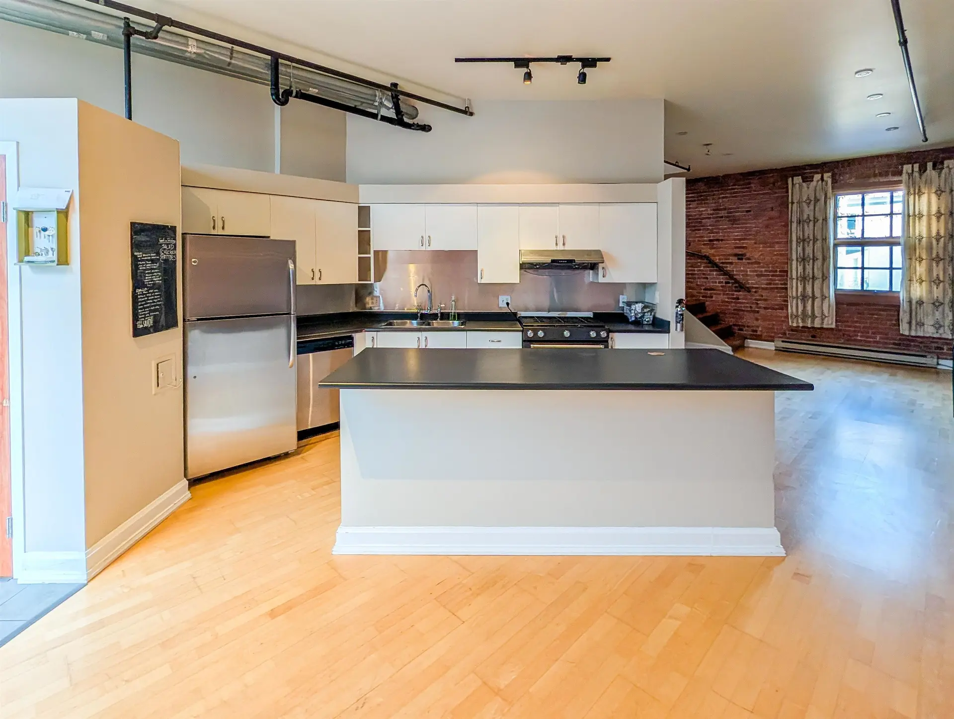 #11 280 E 6th Avenue - Image 10
