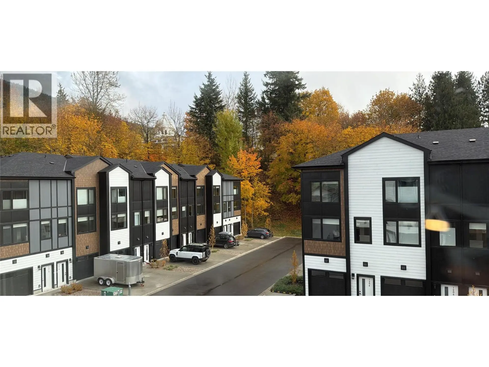 Property at 402 King Street, Revelstoke, BC