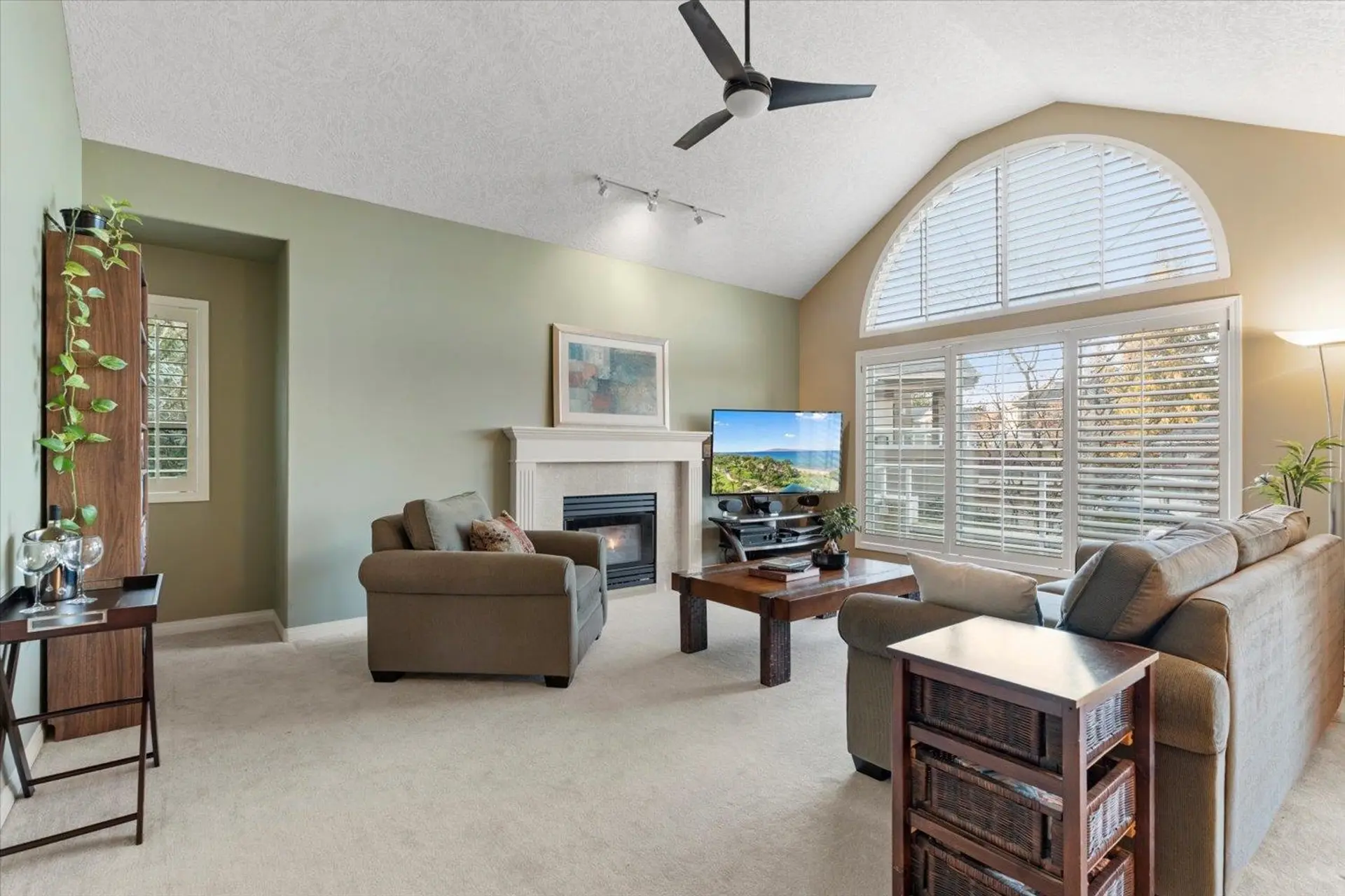 Property at #90 4001 Old Clayburn Road, Abbotsford, BC