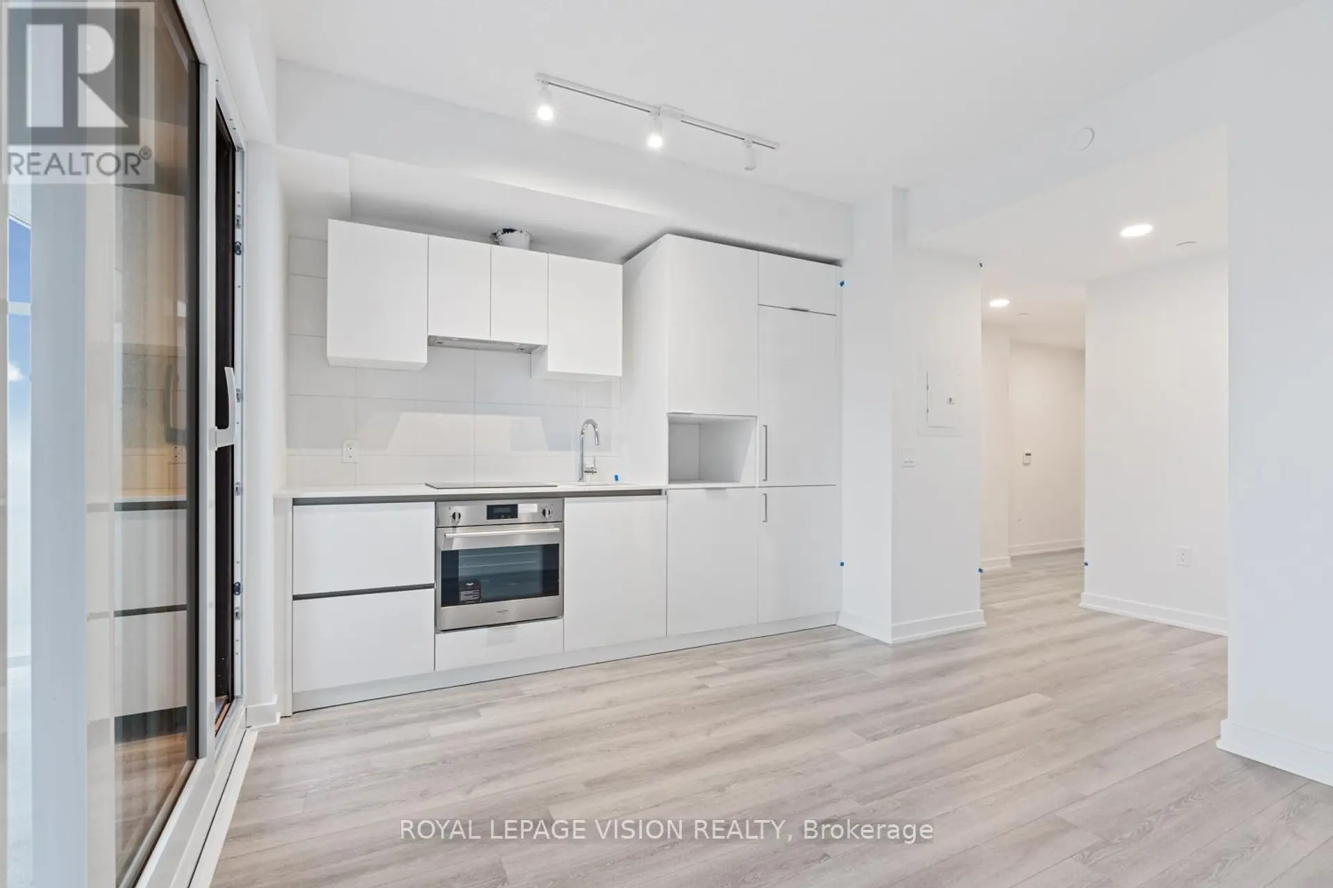 #3113 230 SIMCOE STREET - Image 12