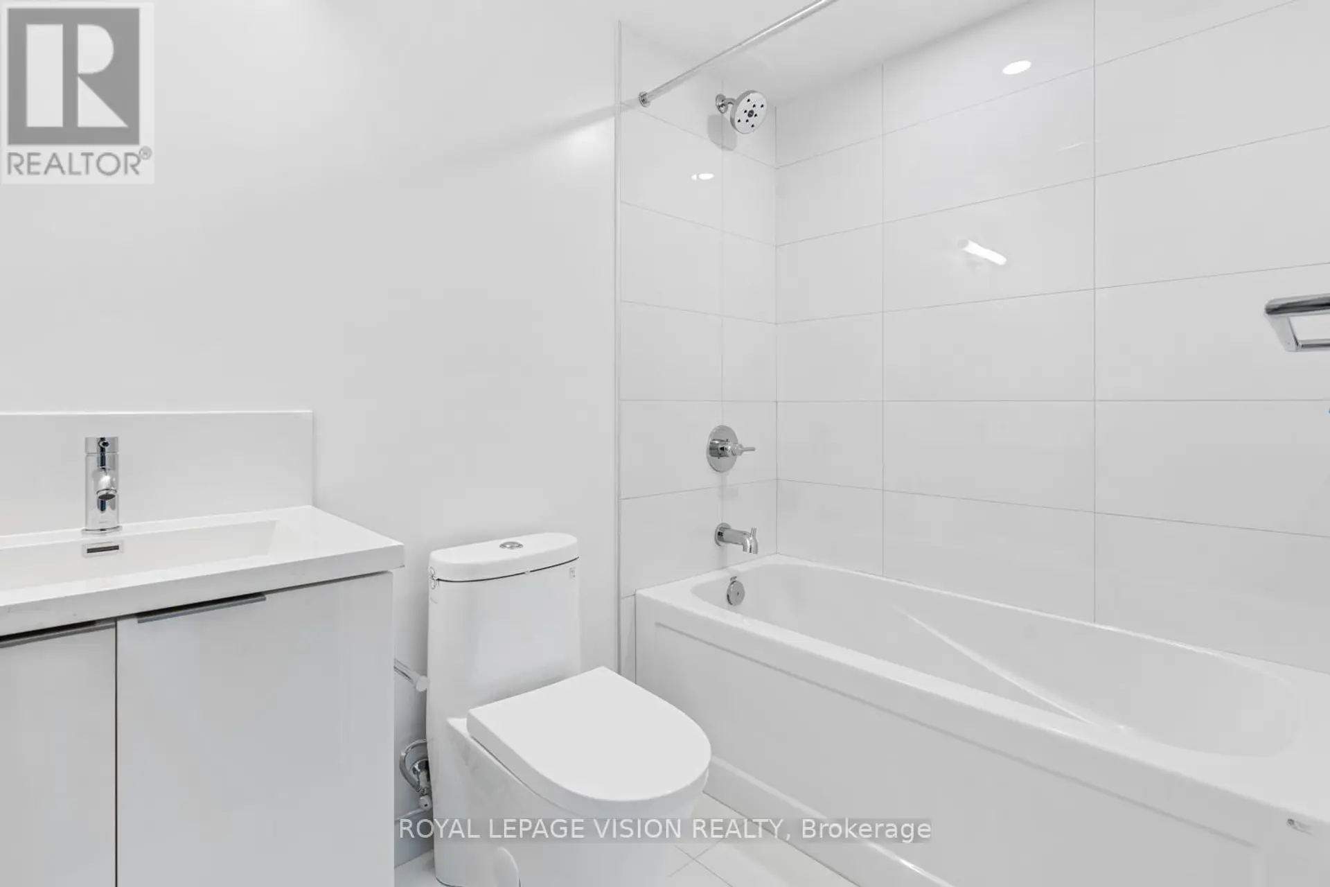 #3113 230 SIMCOE STREET - Image 7