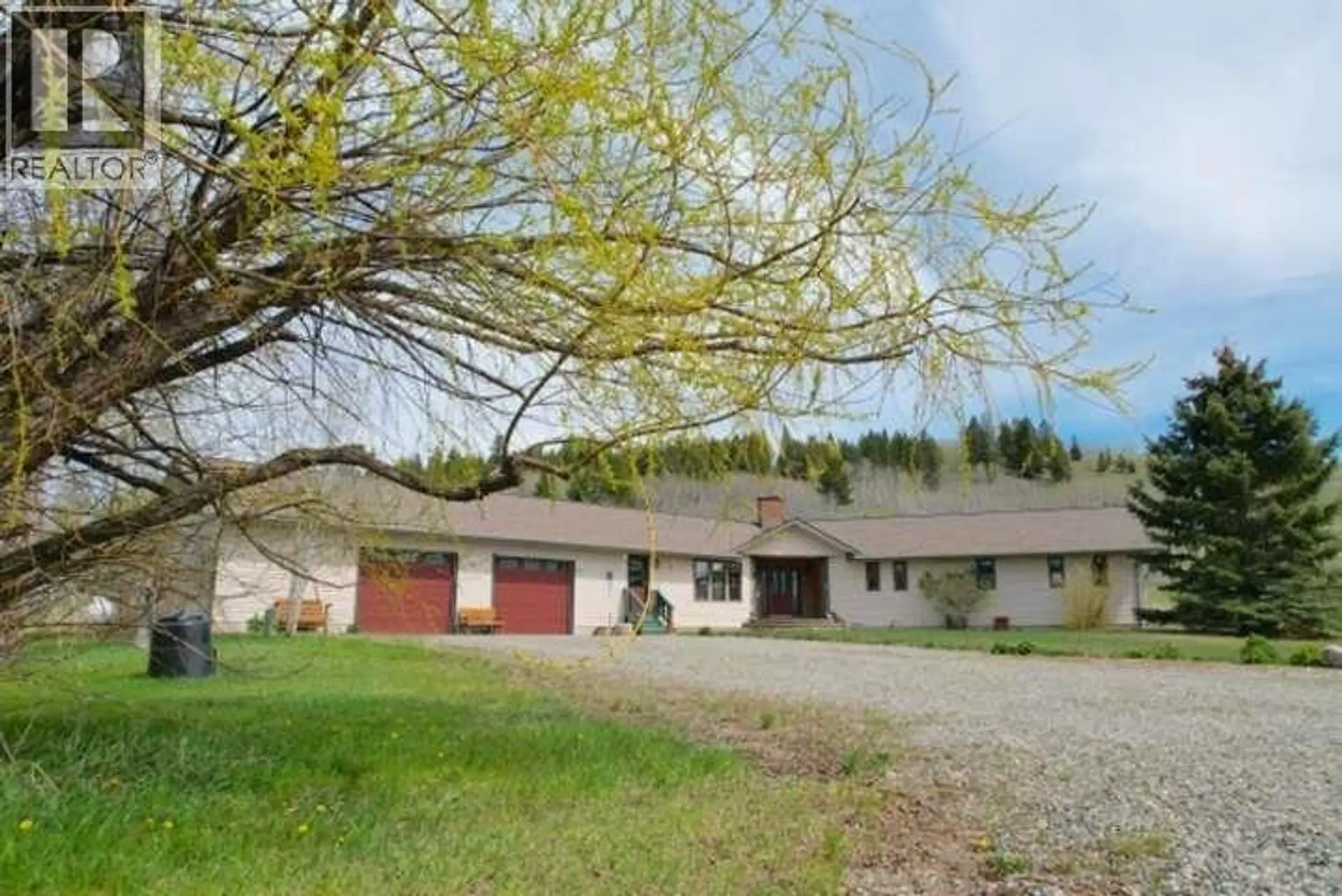Property at 4221 LODGE ROAD, Lac La Hache, BC