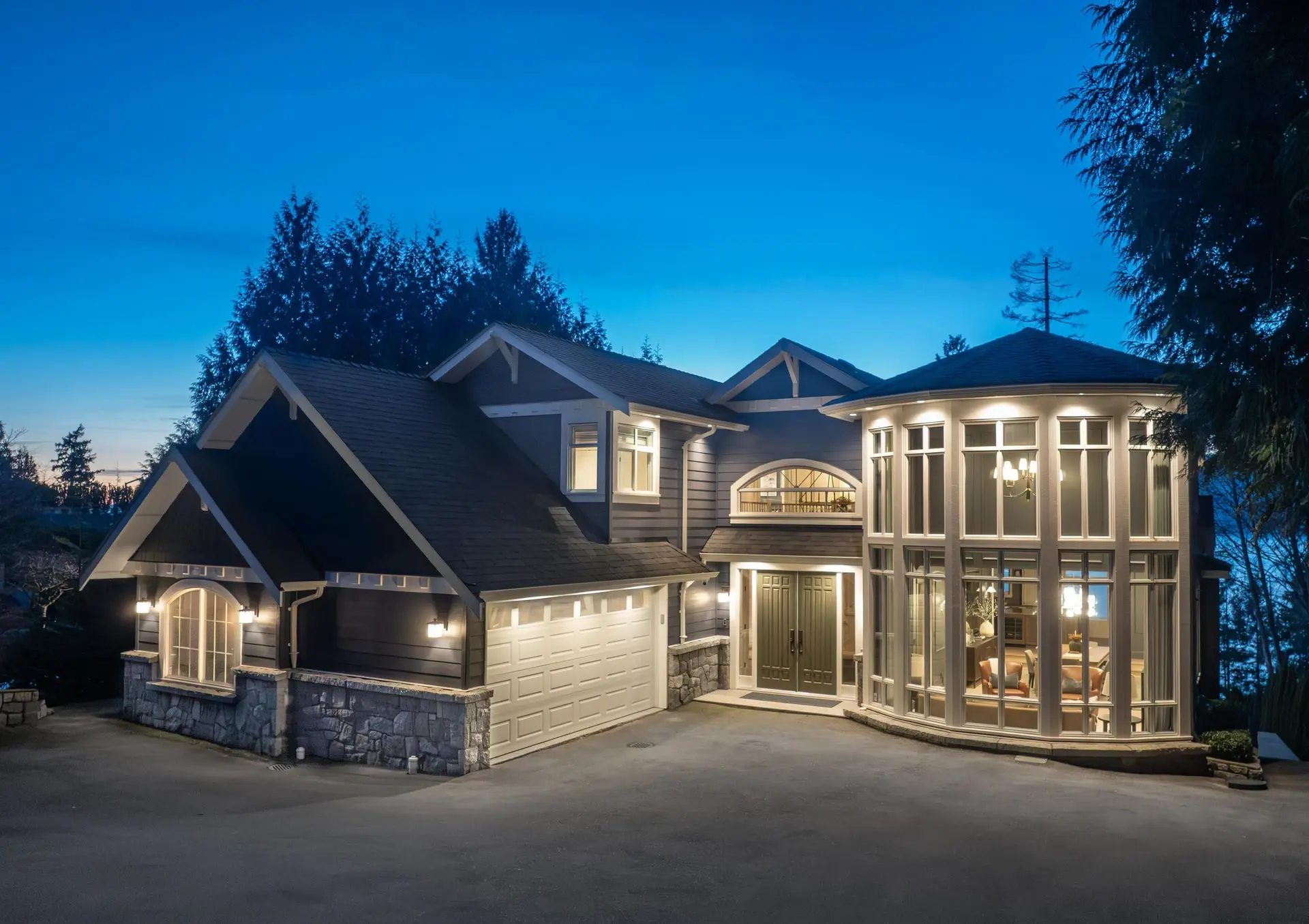 Property at 5450 Marine Drive, West Vancouver, BC