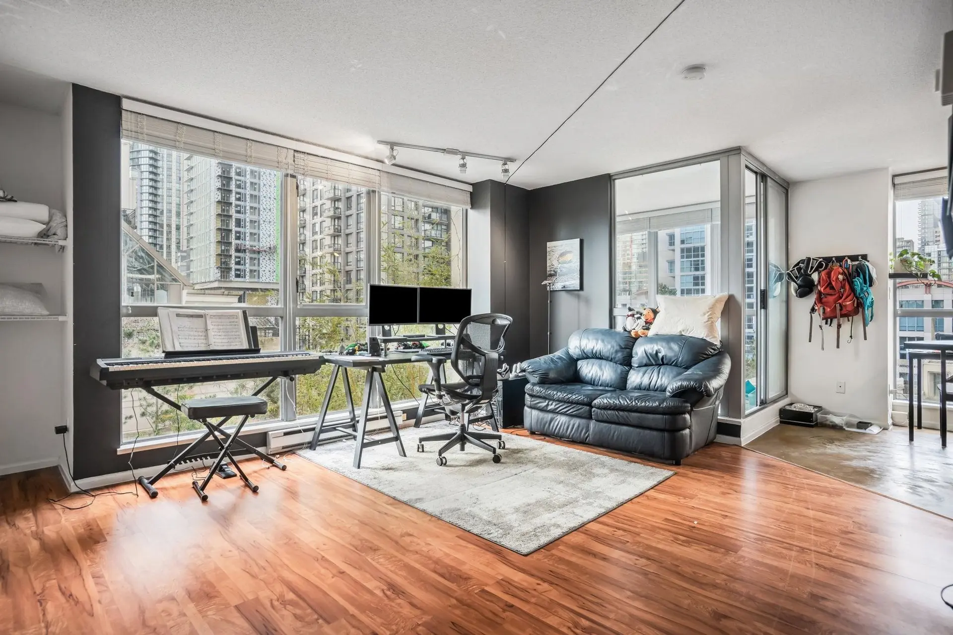 Property at #503 1238 Richards Street, Vancouver, BC