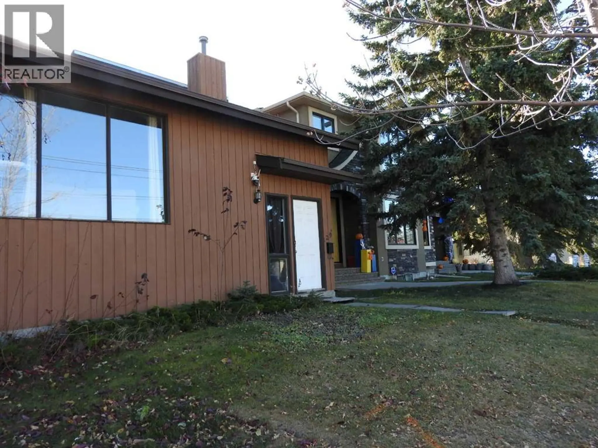 129 32 AVENUE NW - Image 6