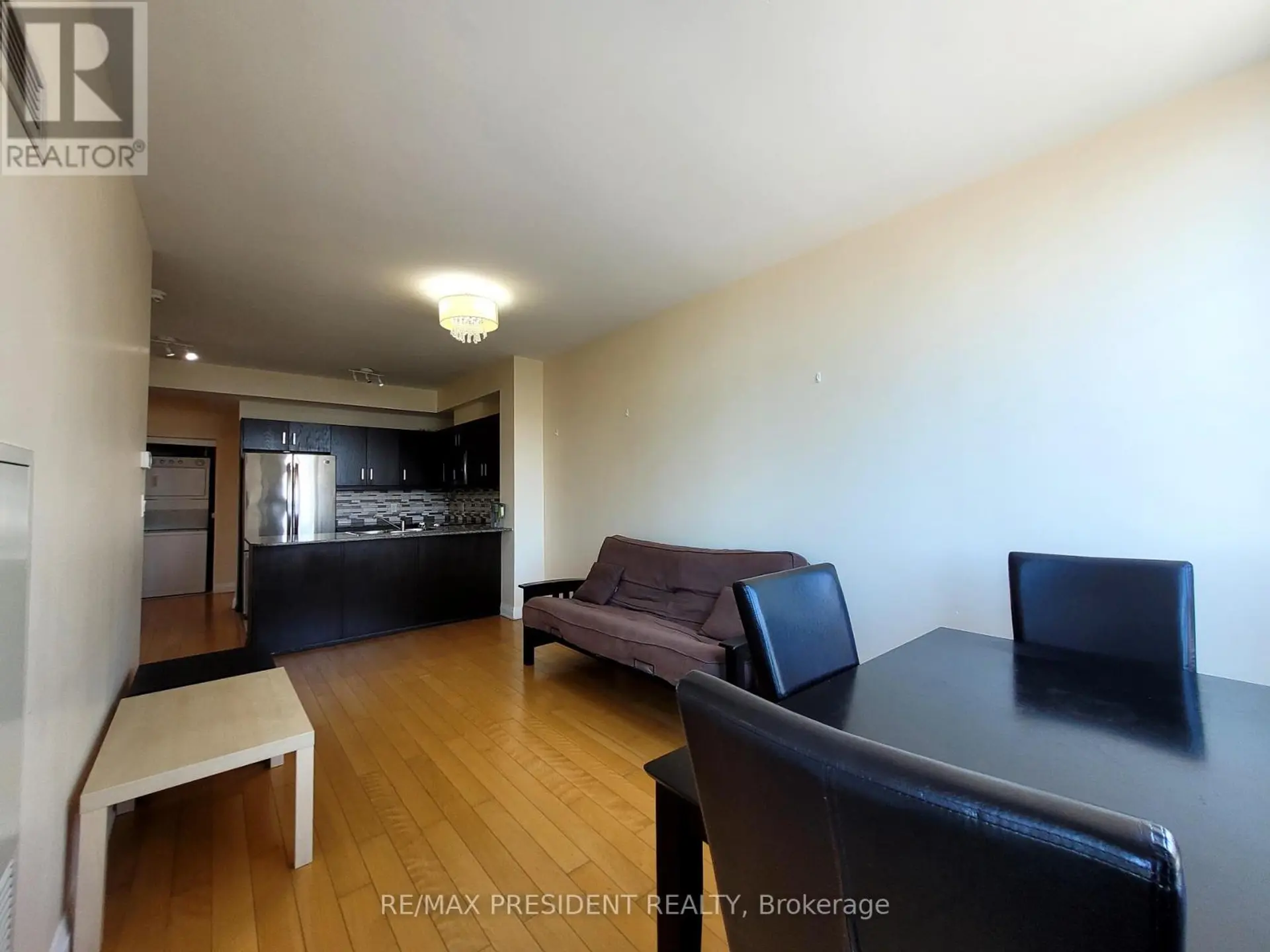 #801 3504 HURONTARIO STREET - Image 11