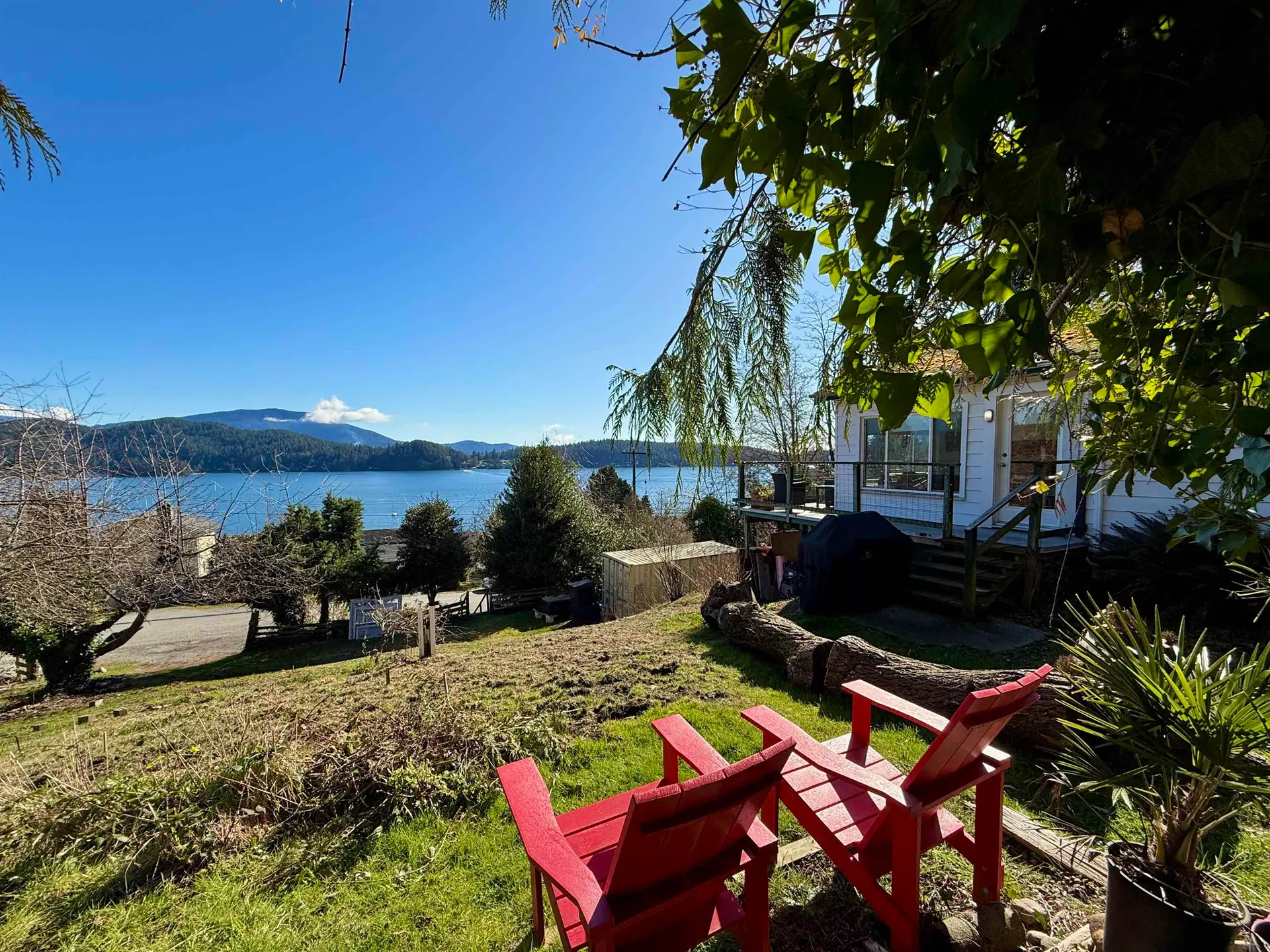 Property at 609 Glen Road, Gibsons, BC