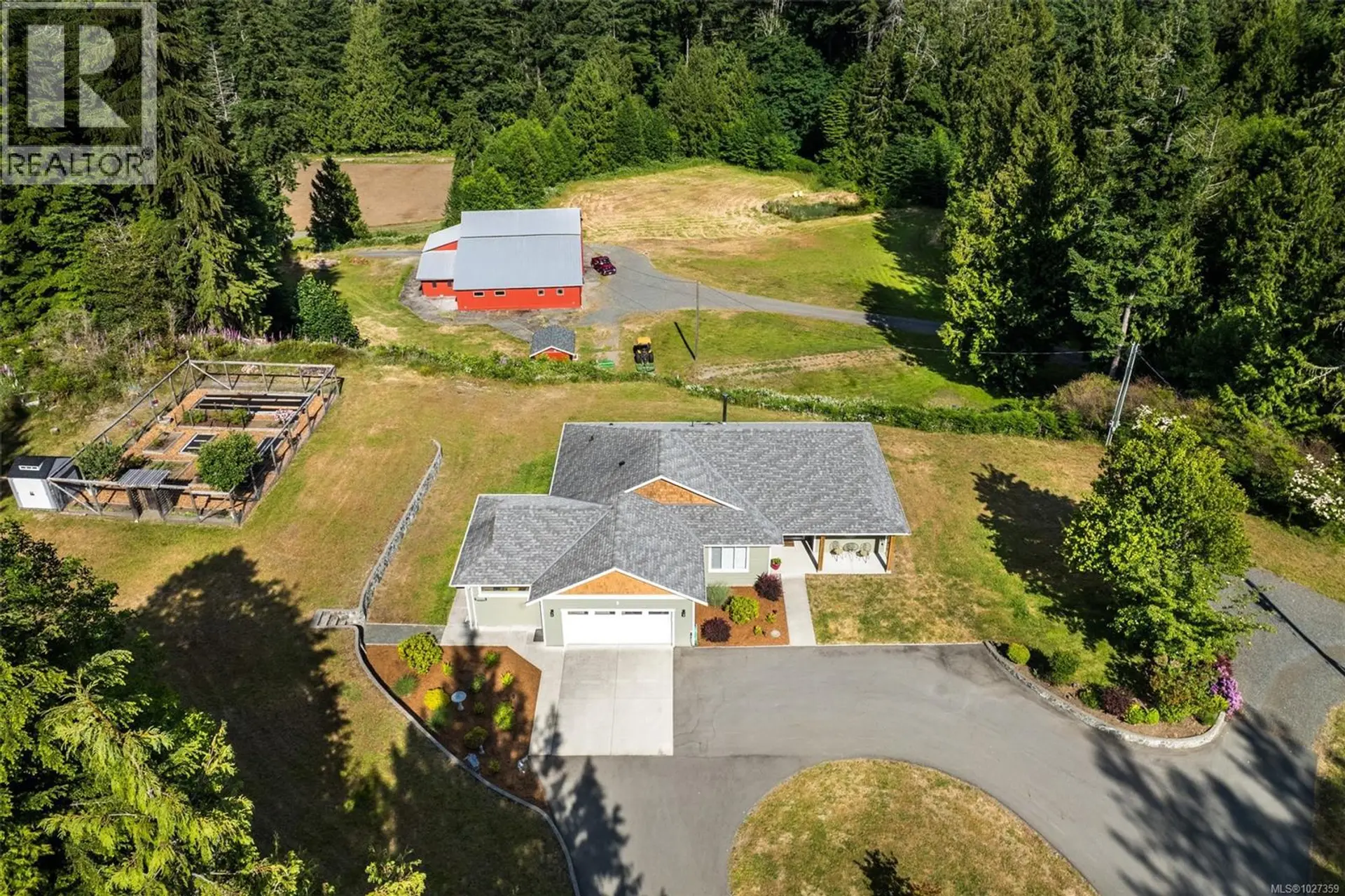 Property at 3031 Phillips Rd, Sooke, BC