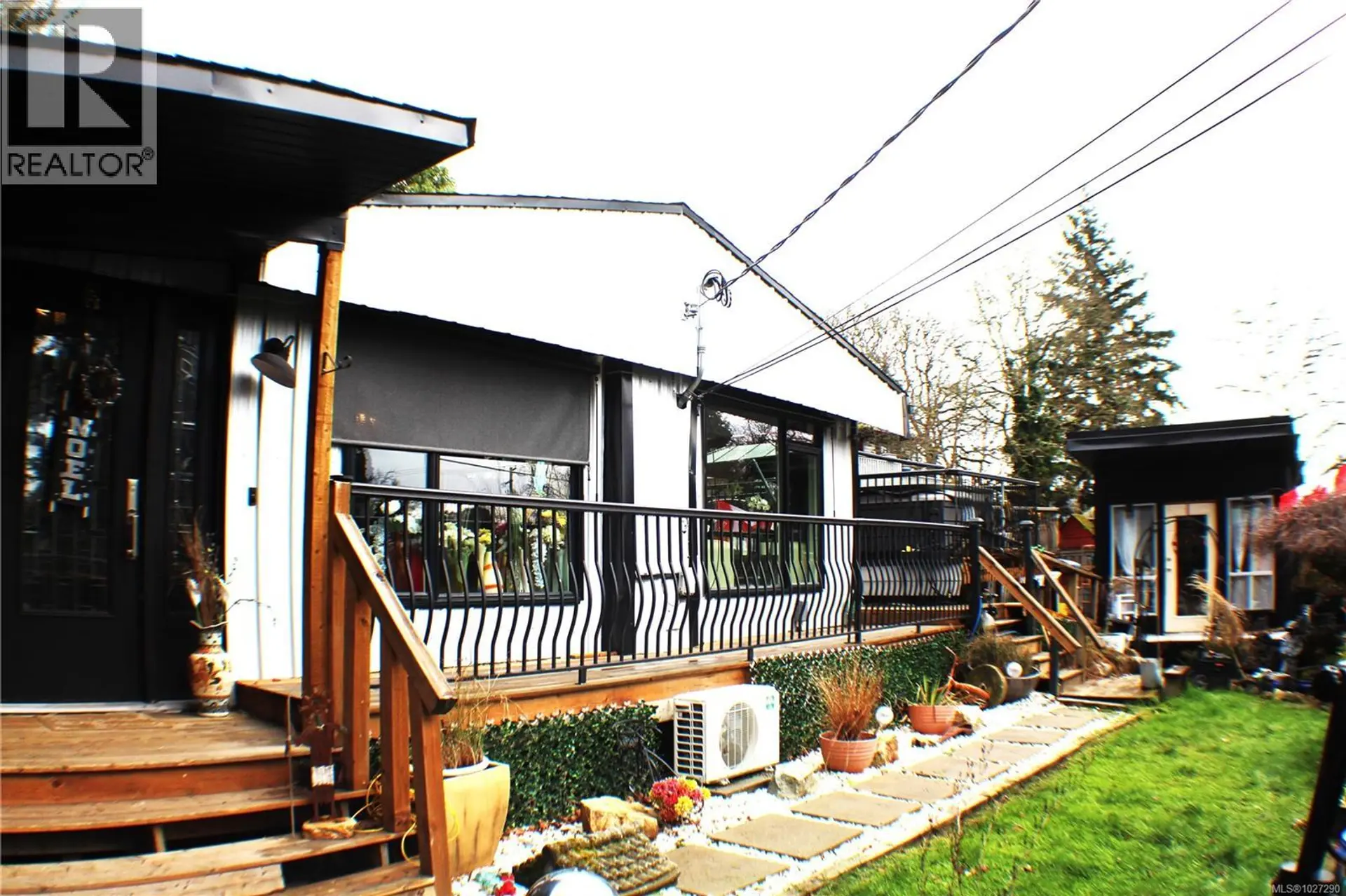 1120 Donna Ave - Image 2