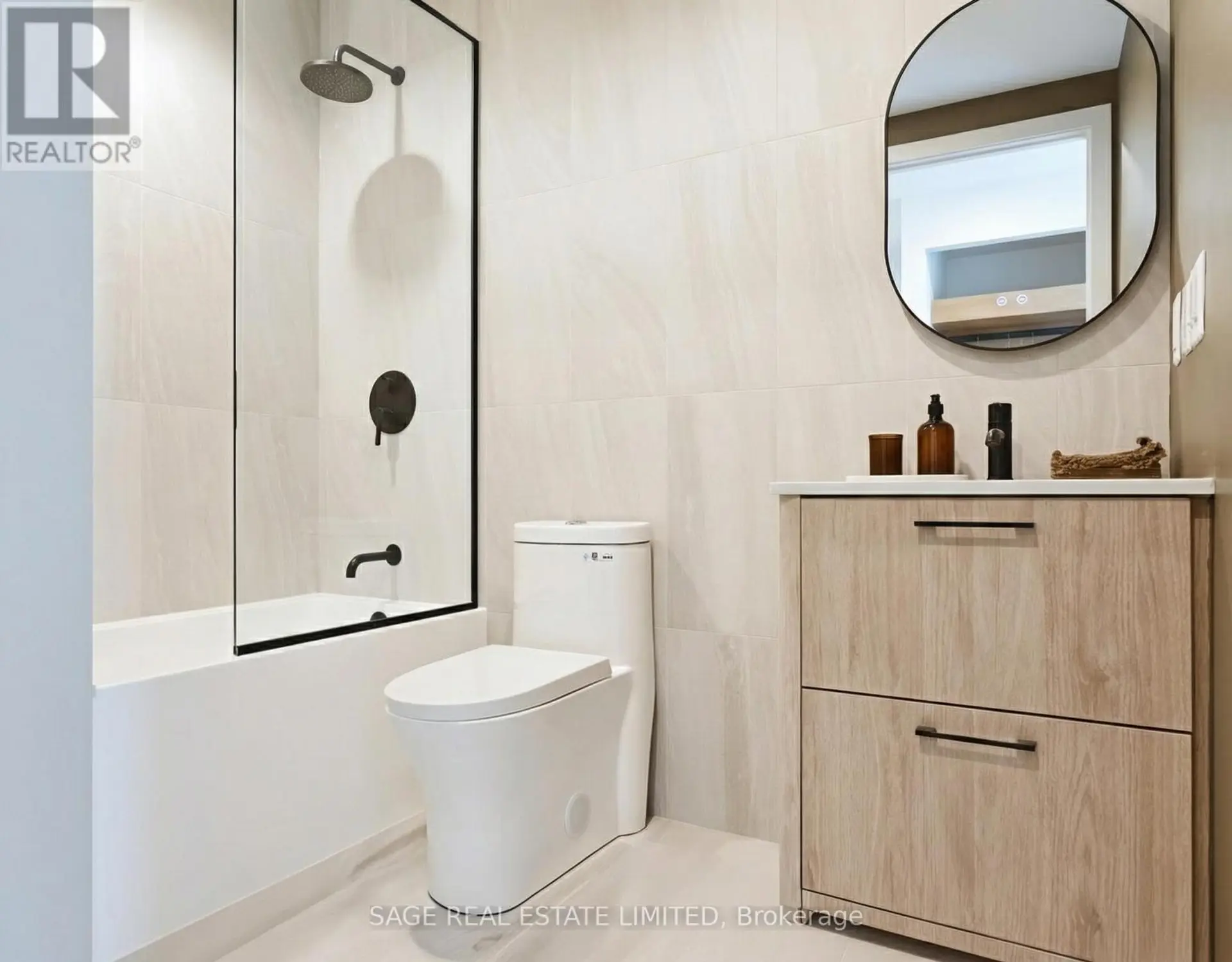 #101 109 ERSKINE AVENUE - Image 9