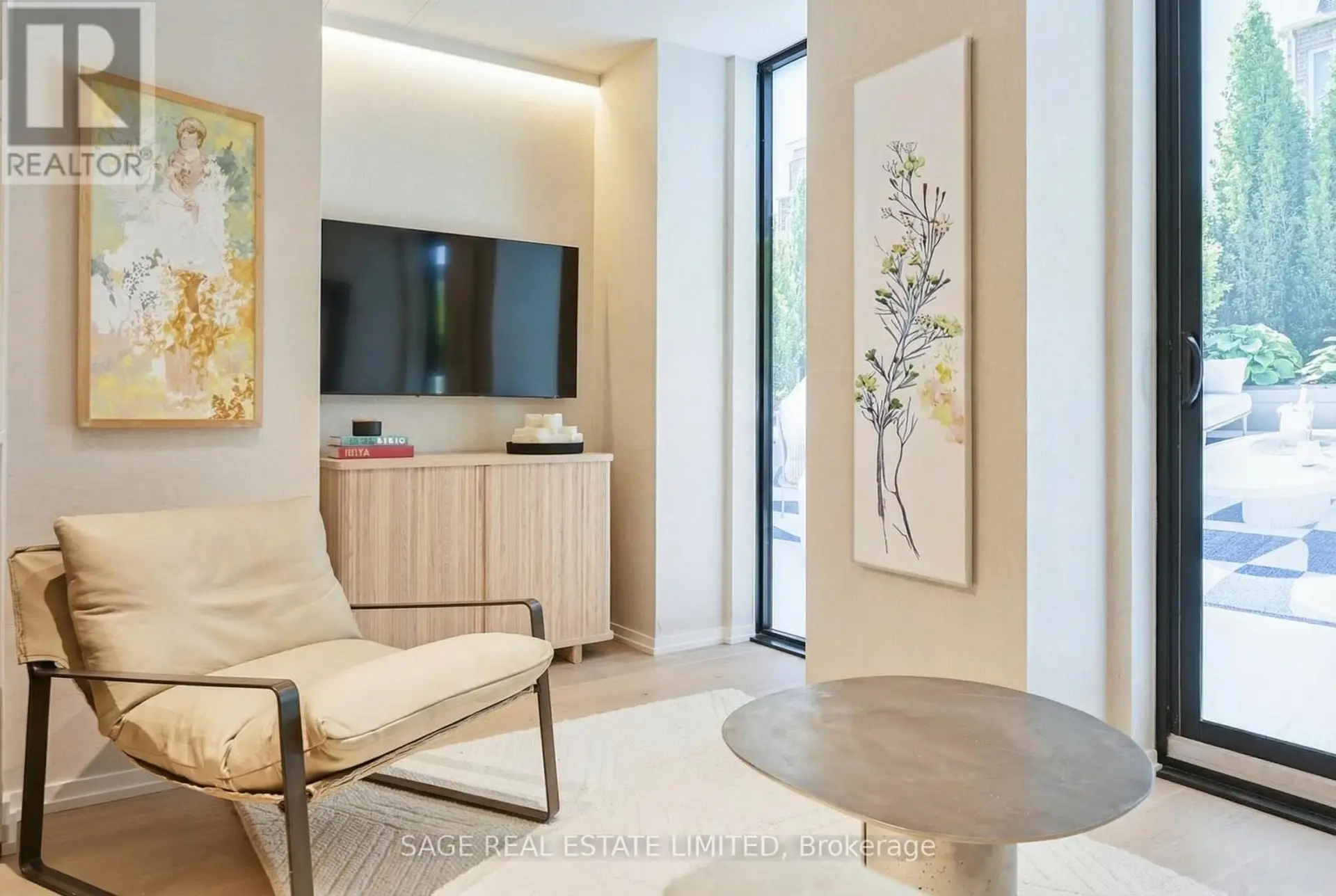 #101 109 ERSKINE AVENUE - Image 8