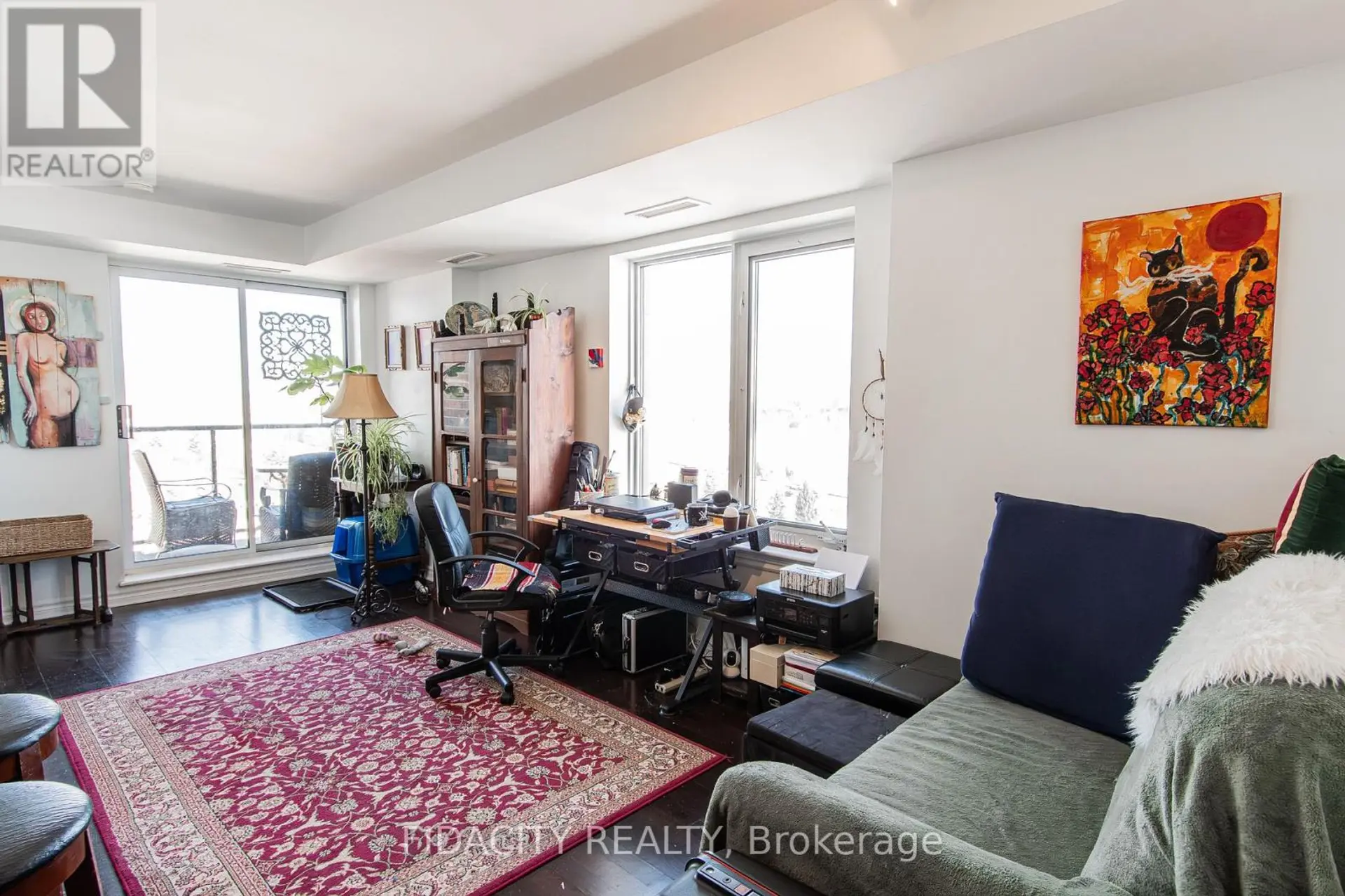 #907 314 CENTRAL PARK DRIVE - Image 4