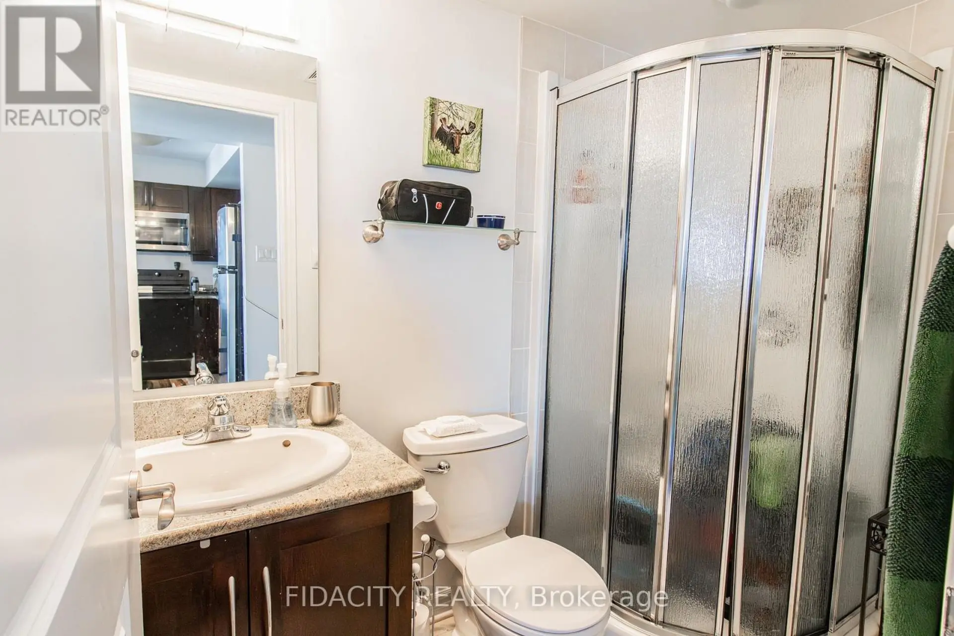 #907 314 CENTRAL PARK DRIVE - Image 9