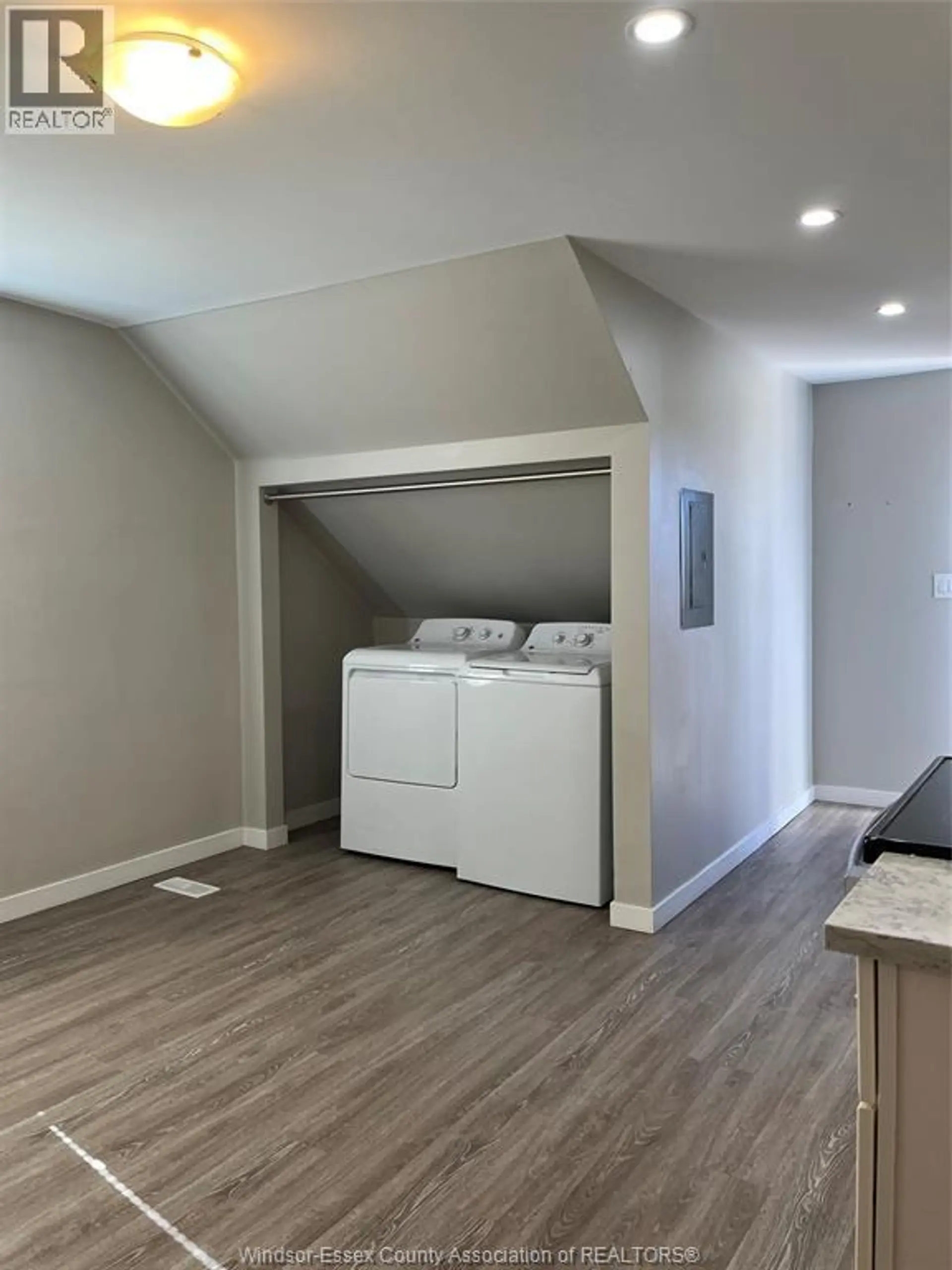 1739 PARENT AVENUE - Image 7