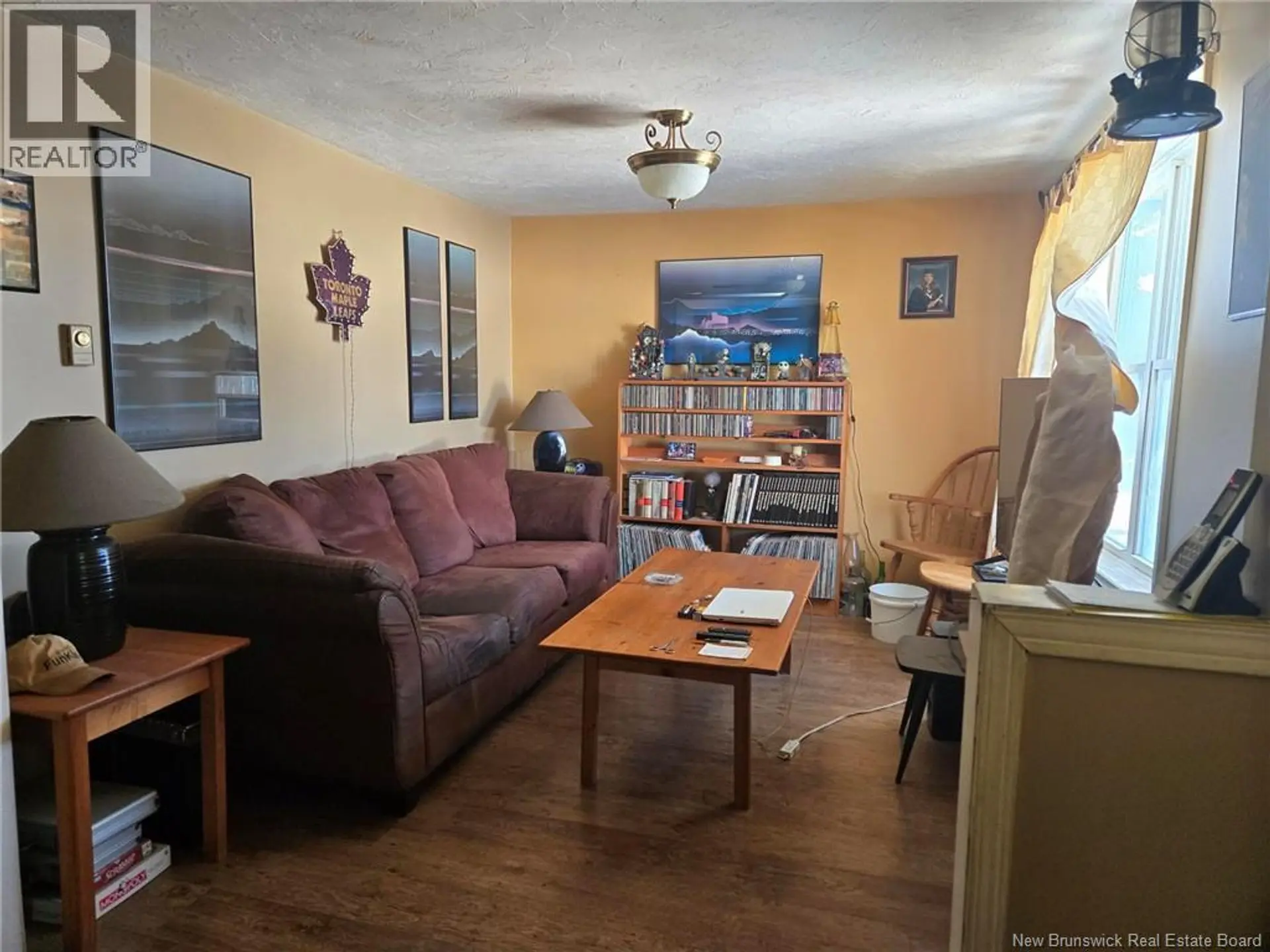 20 WAYNE AVENUE - Image 2