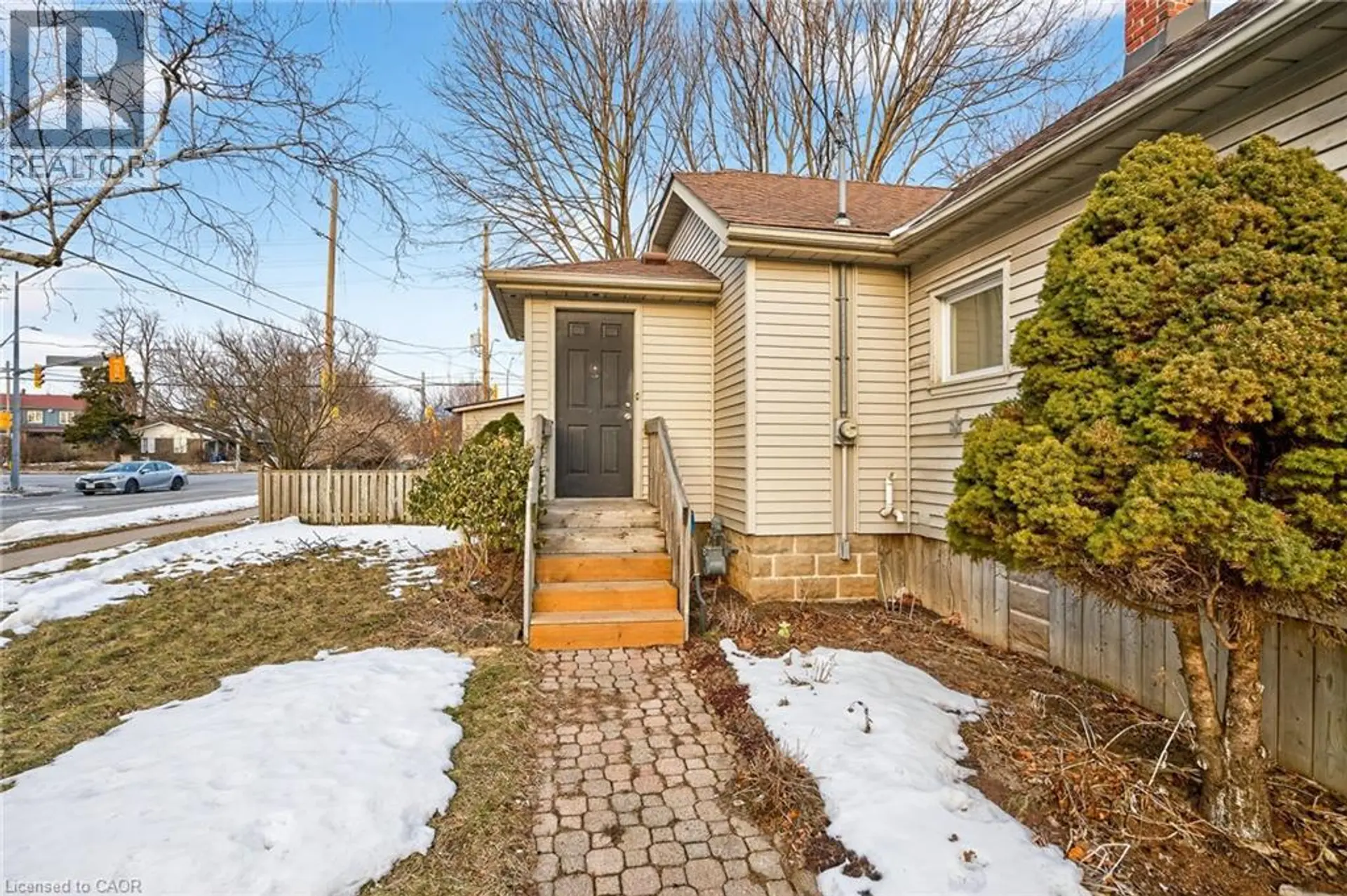 2450 WOODWARD AVENUE - Image 12