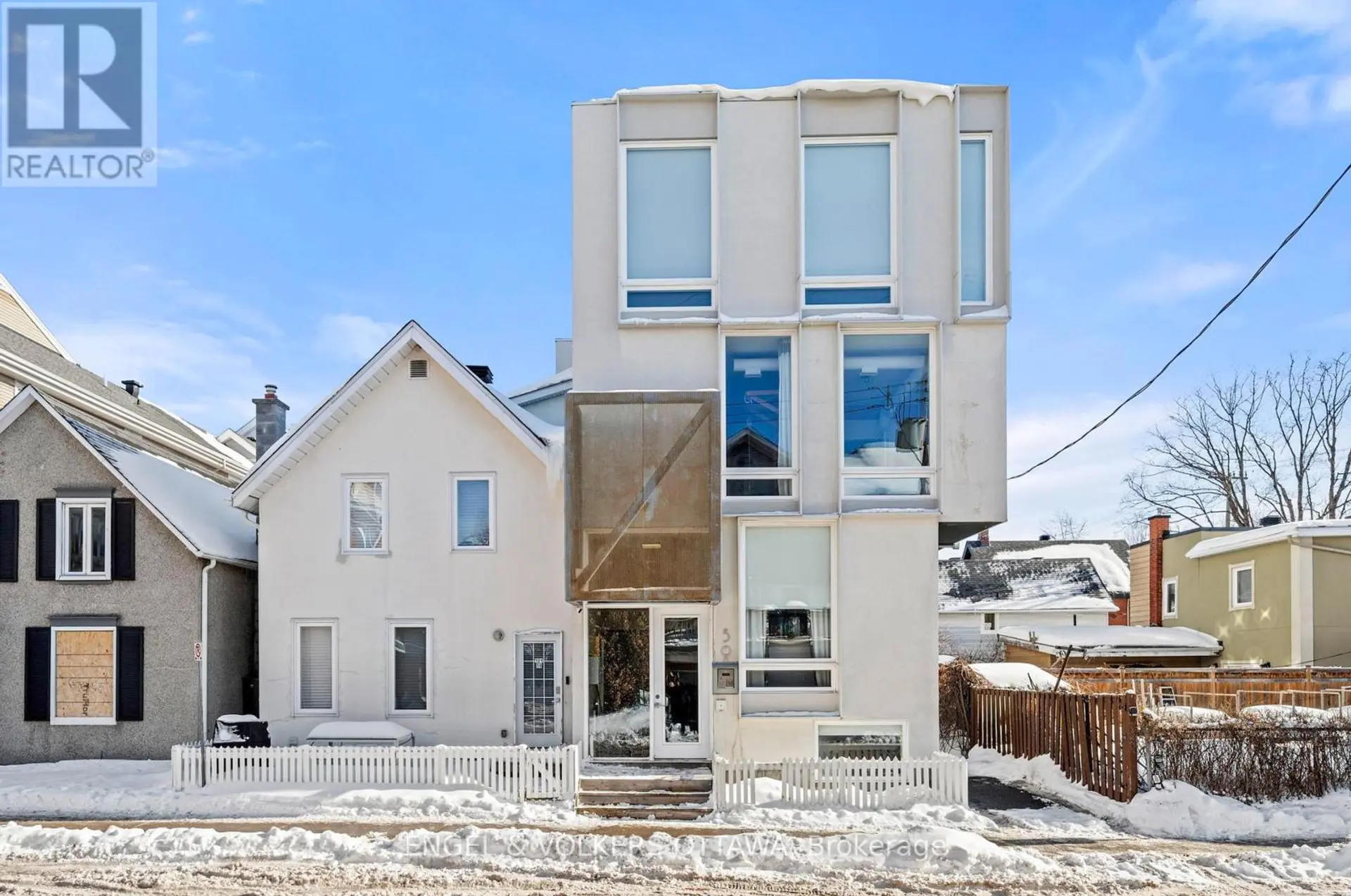 #102 59 PERCY STREET - Image 1