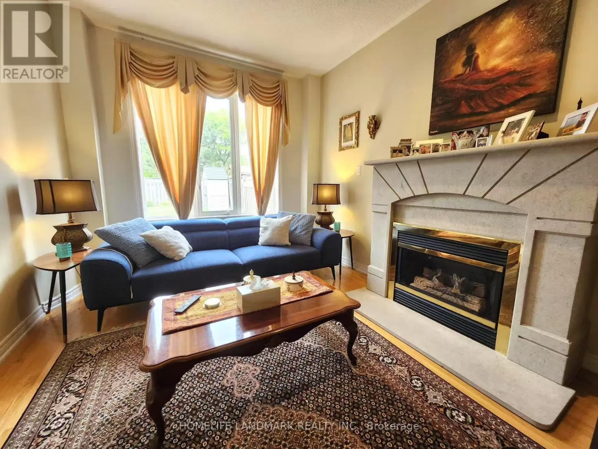 25 LORD  NELSON COURT - Image 2