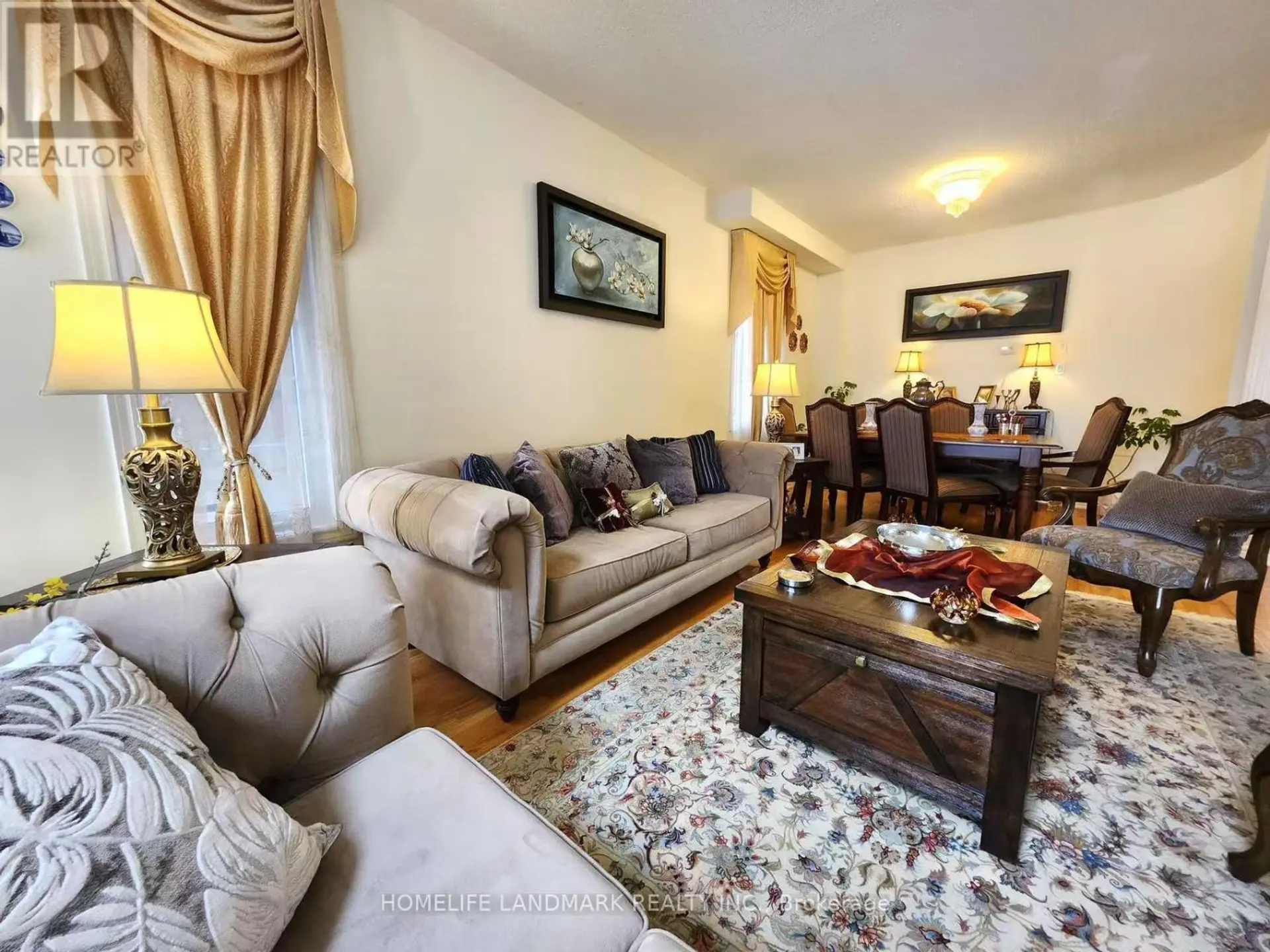 25 LORD  NELSON COURT - Image 4
