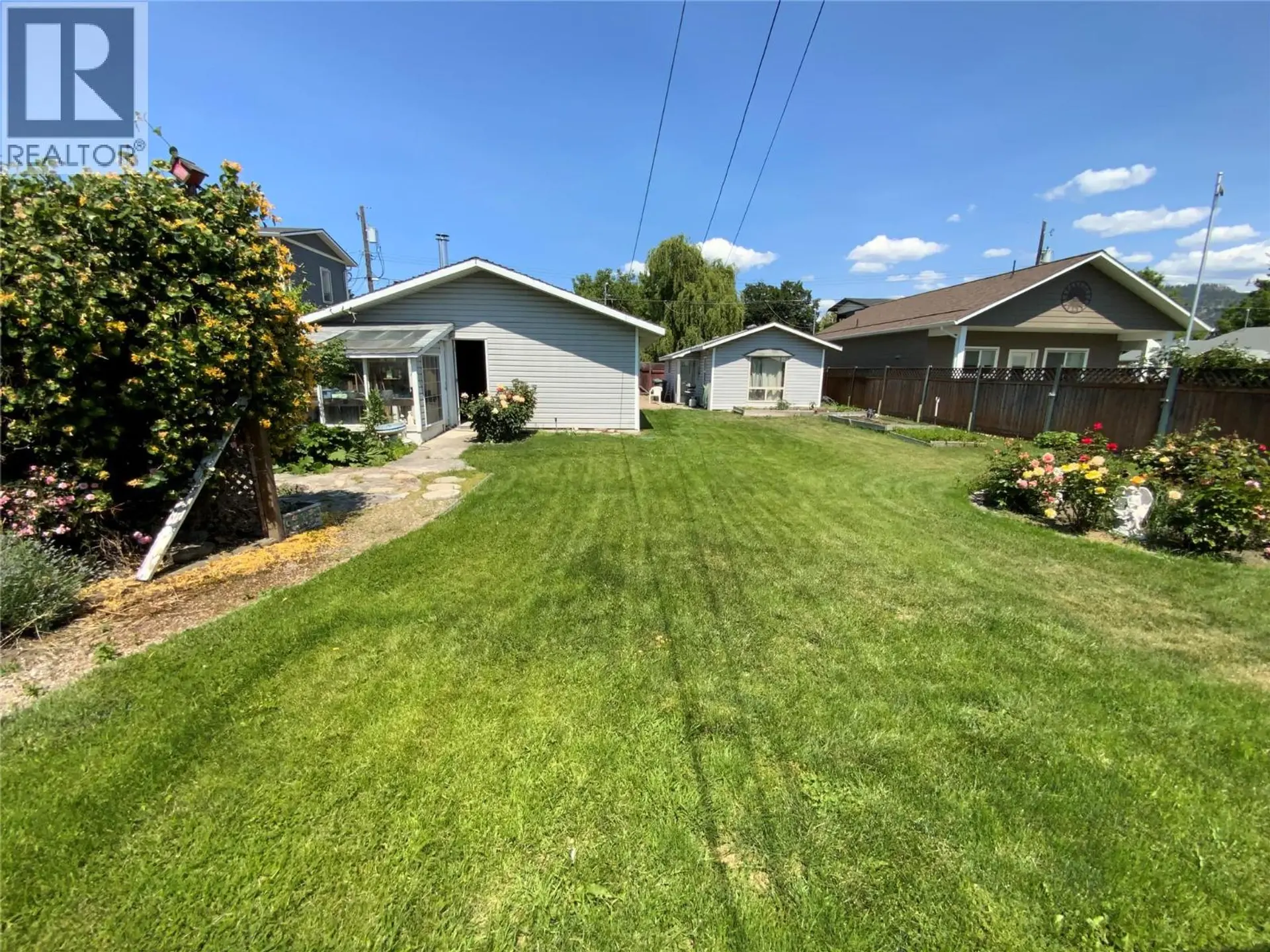 449 Conklin Avenue - Image 4