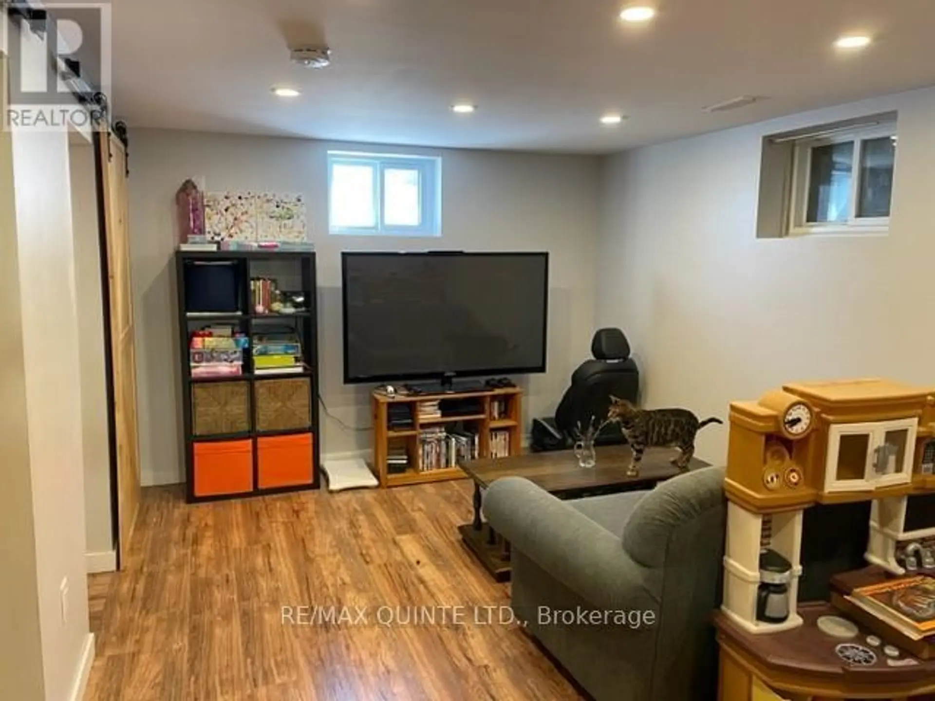 42 FOURTH AVENUE - Image 13