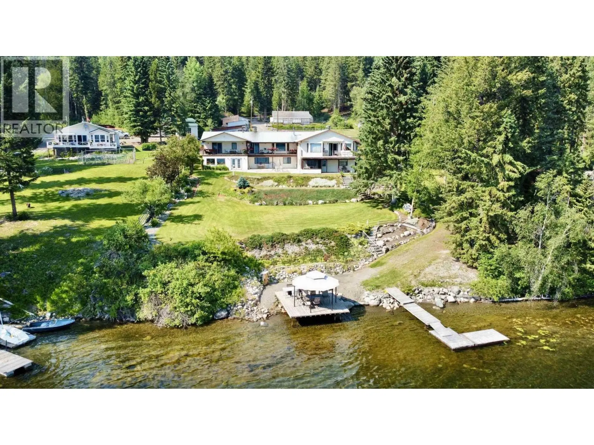 Property at 5790 TIMOTHY LAKE ROAD, Lac La Hache, BC