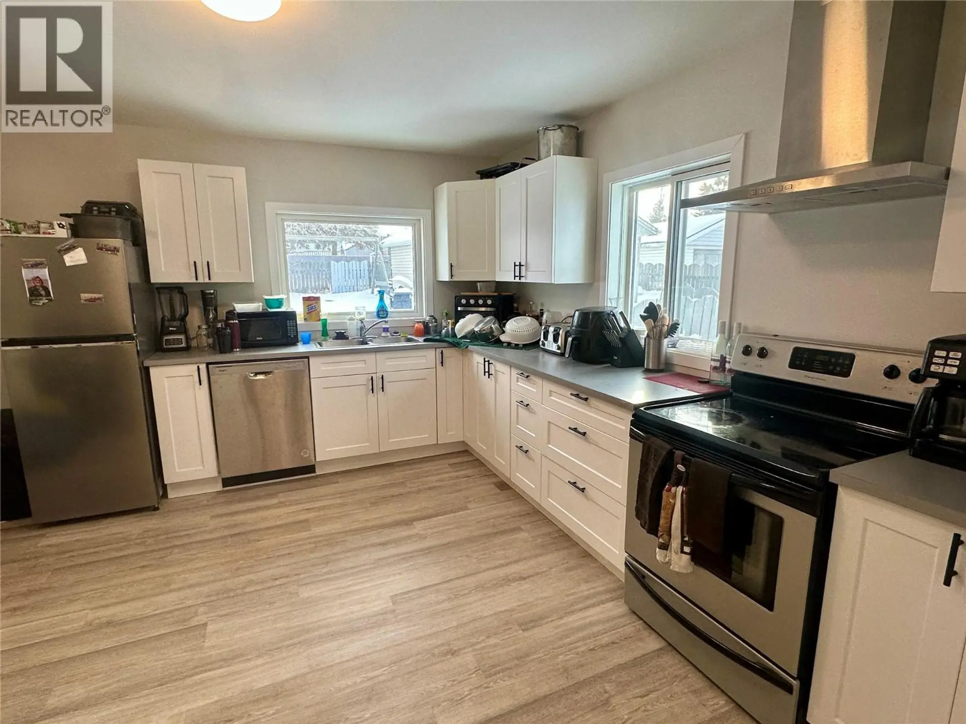 9500 8 Street - Image 3