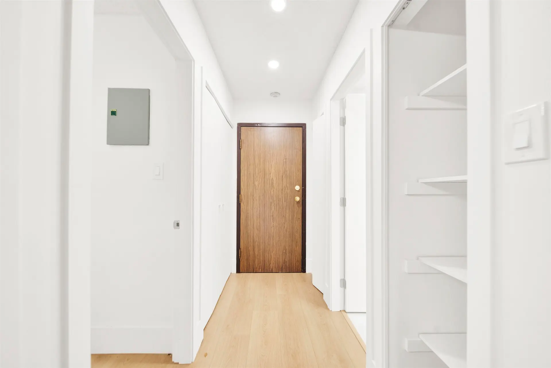 #207 37 Agnes Street - Image 17