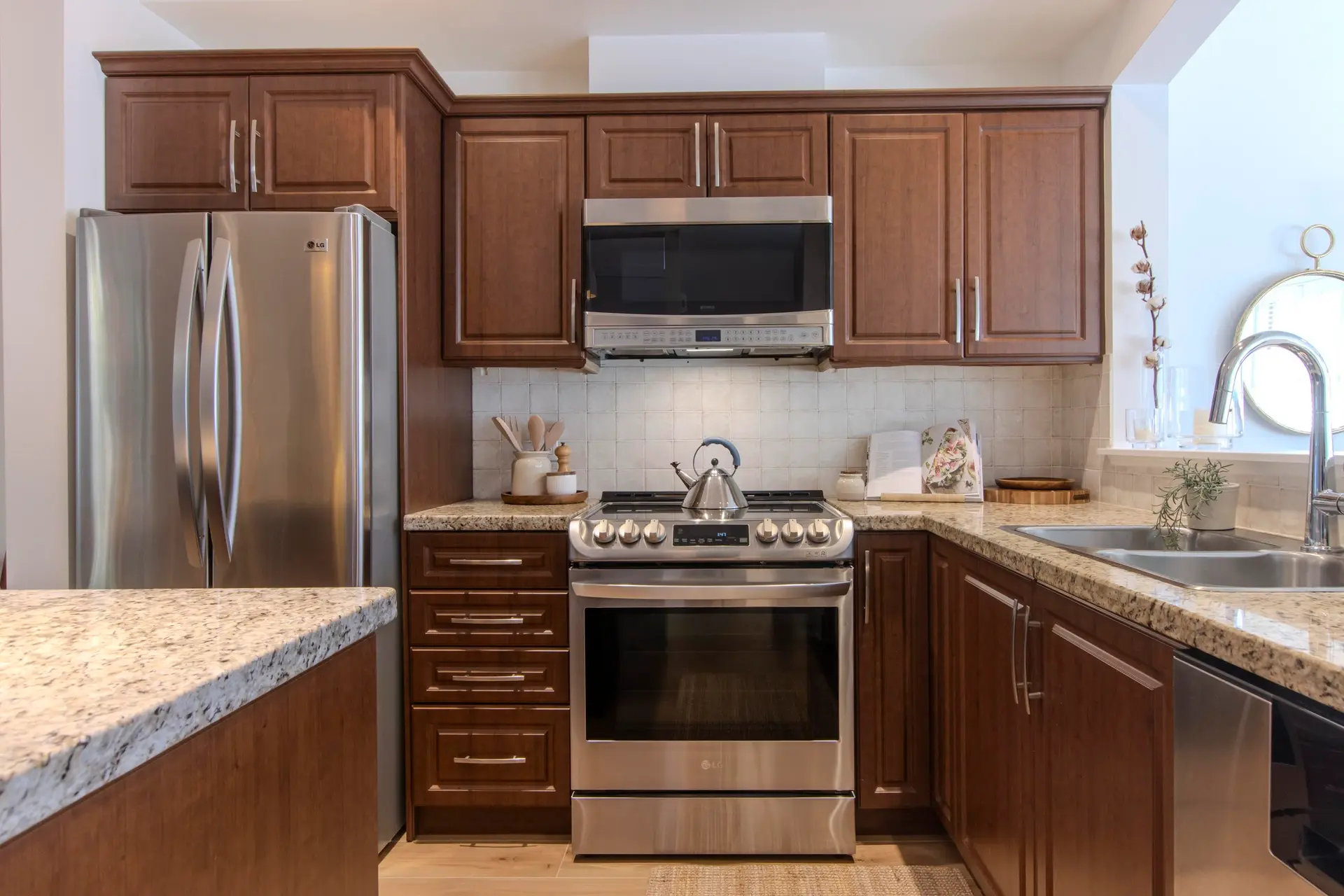 #16 1026 Glacier View Drive - Image 3