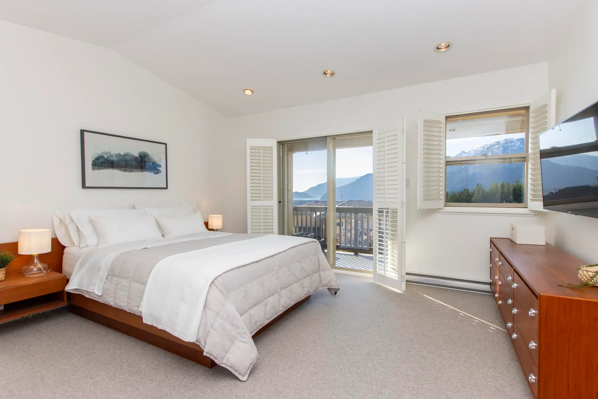 #16 1026 Glacier View Drive - Image 8