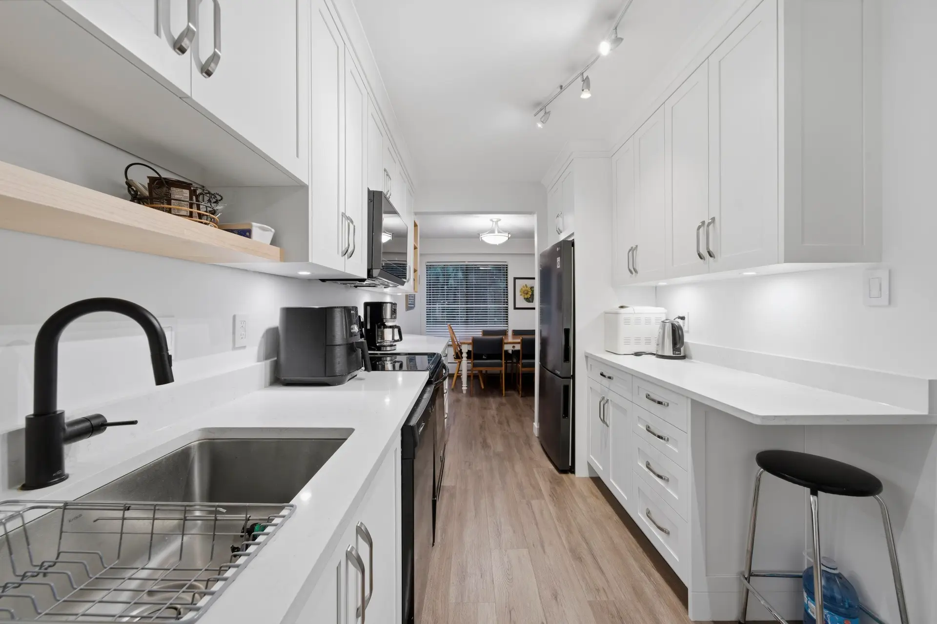 #212 2620 Fromme Road - Image 3