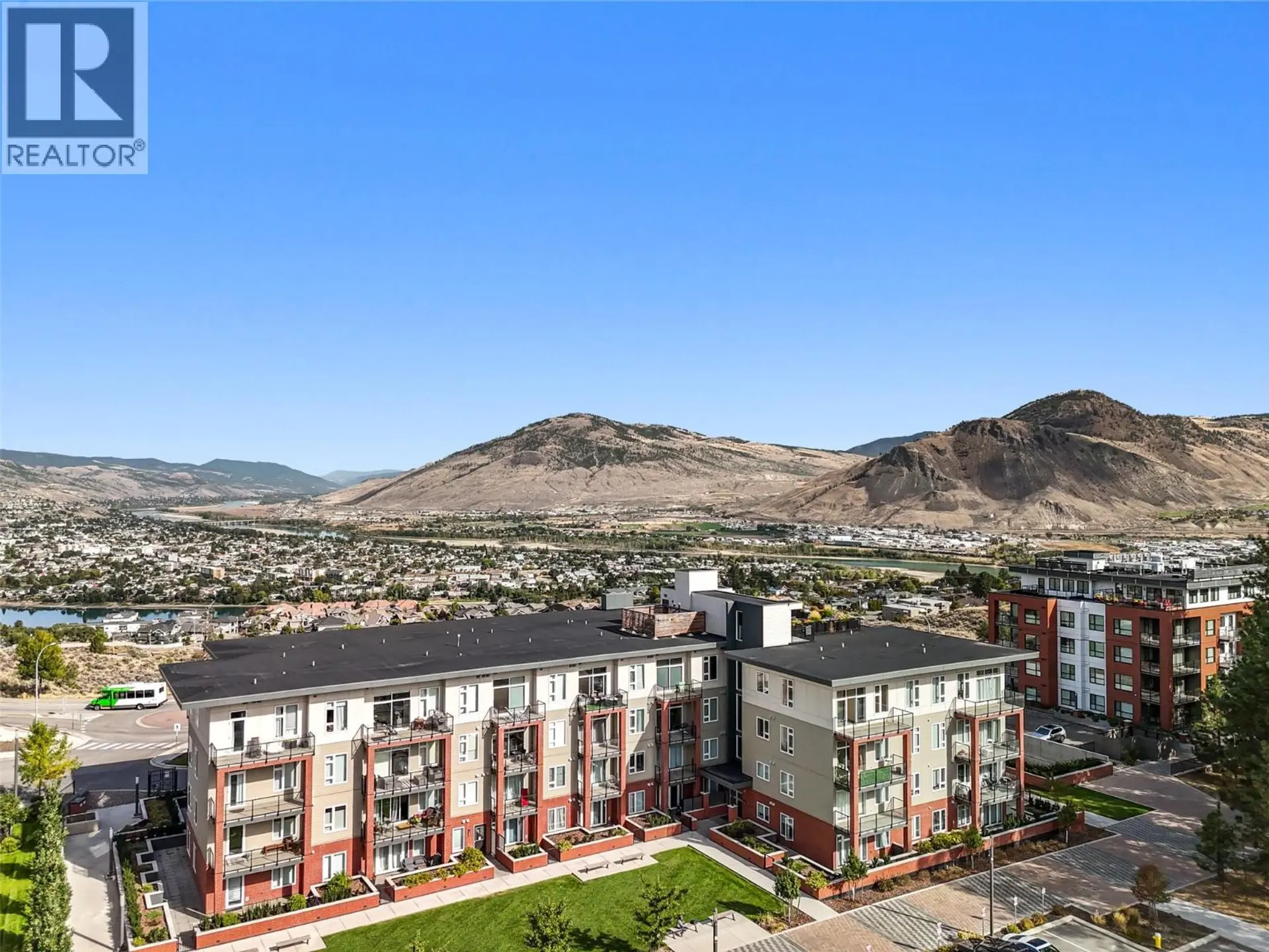 #308 885 University Drive - Image 13