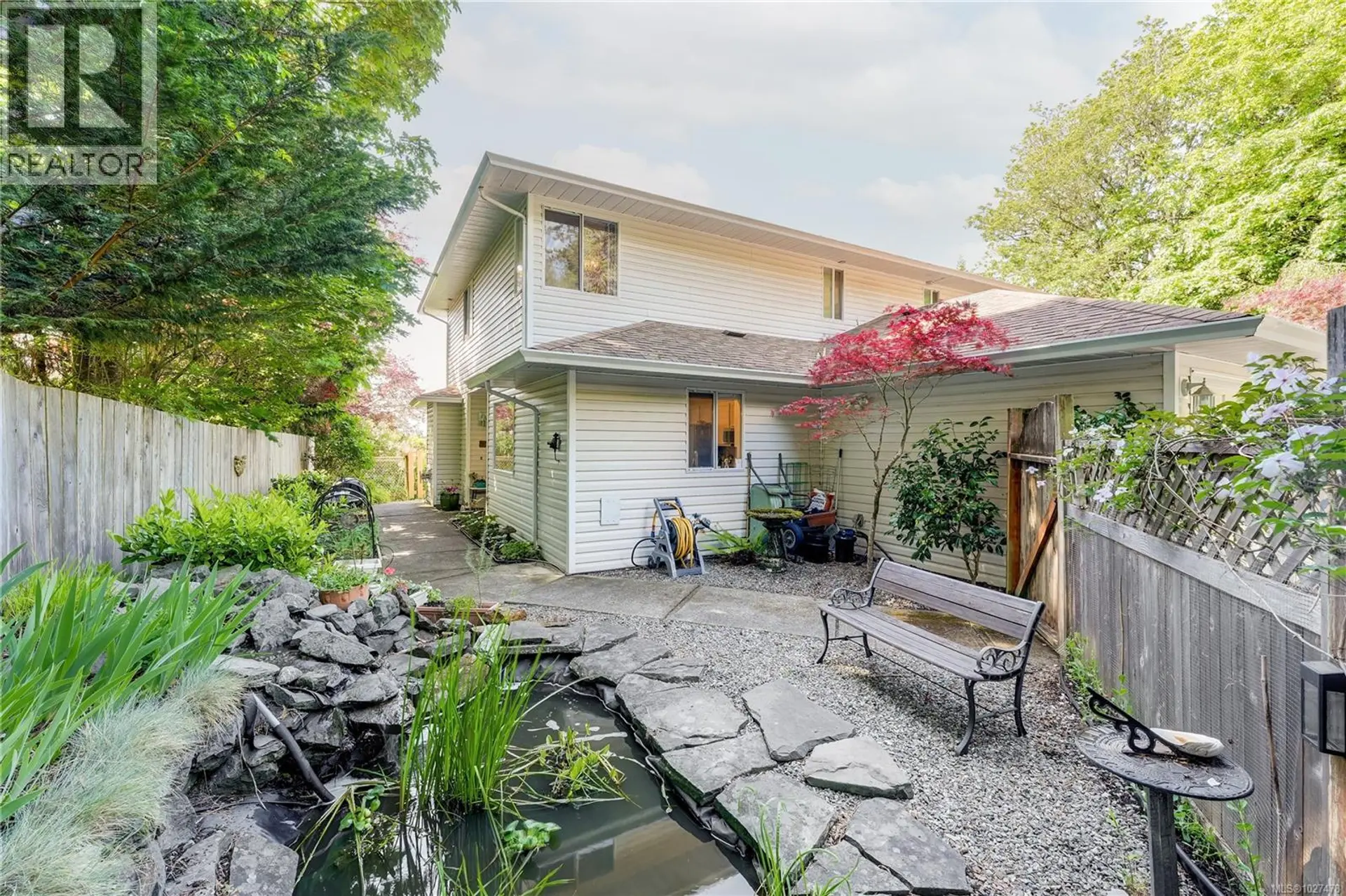 Property at 2056 Gladys Pl, Sooke, BC