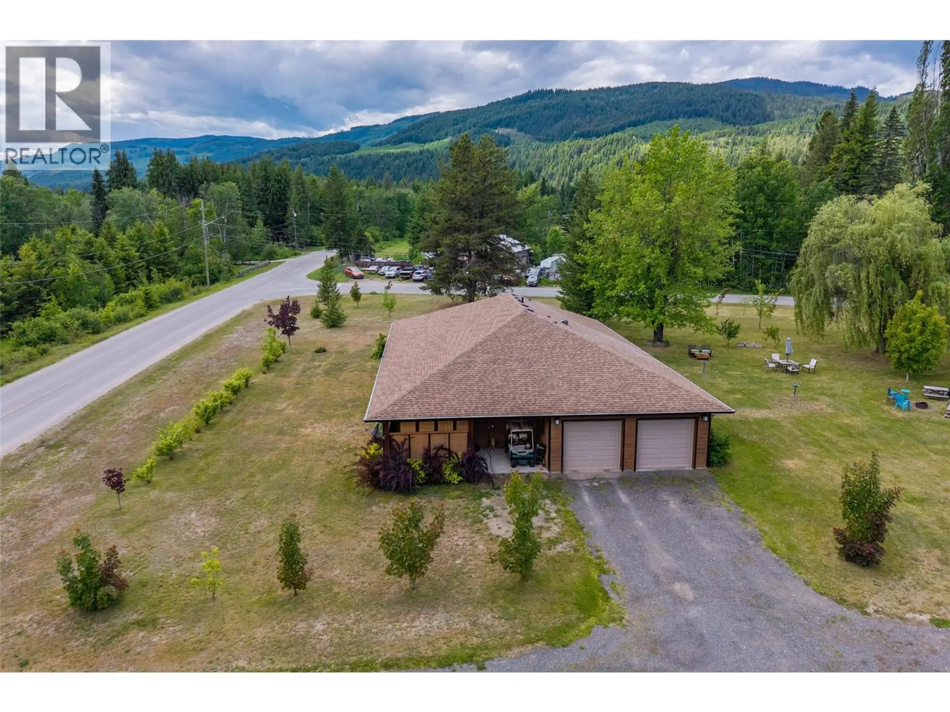 Property at 337 Sunshine Valley Road, Clearwater, BC