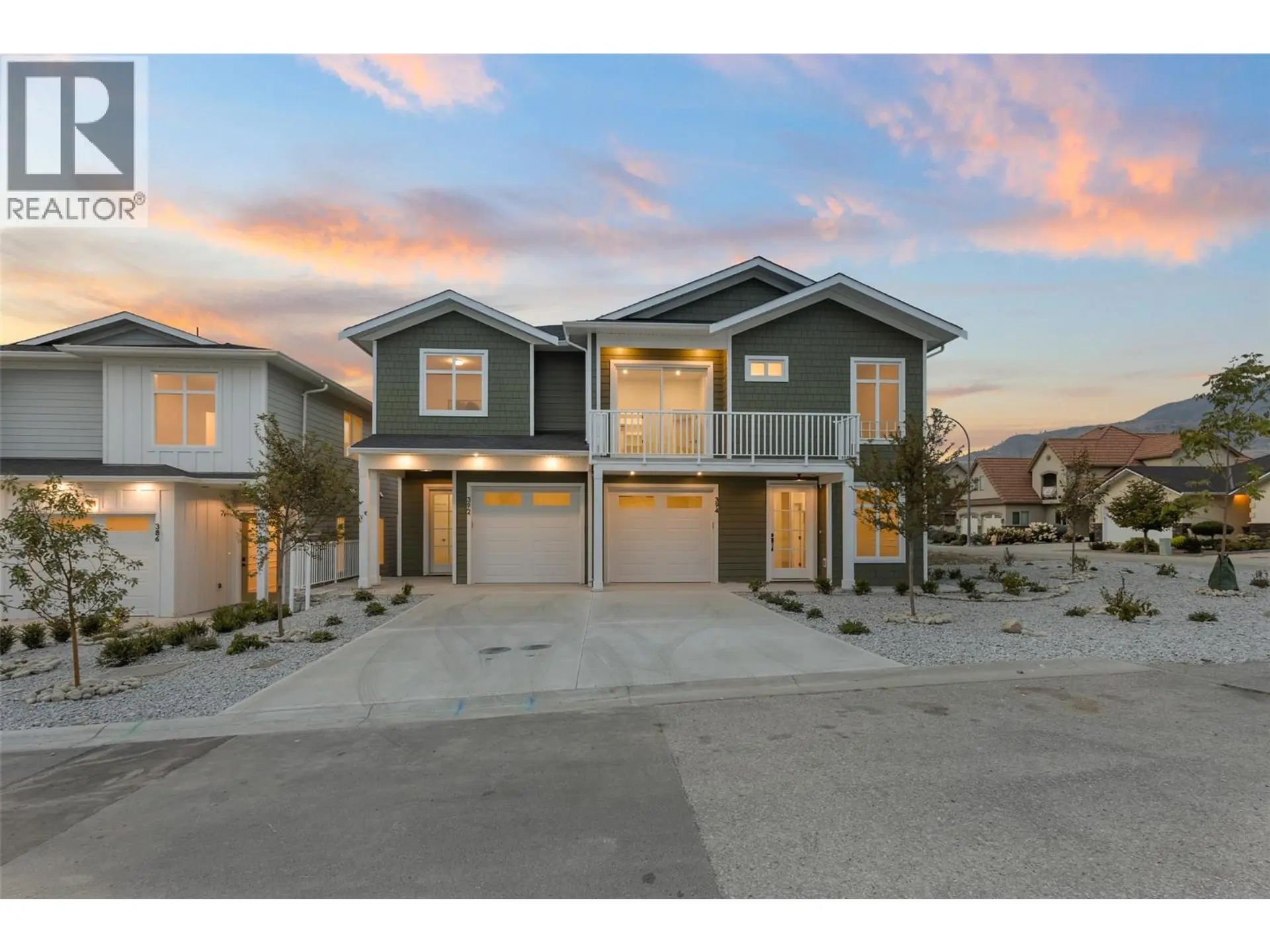 Property at 392 Chardonnay Avenue, Oliver, BC