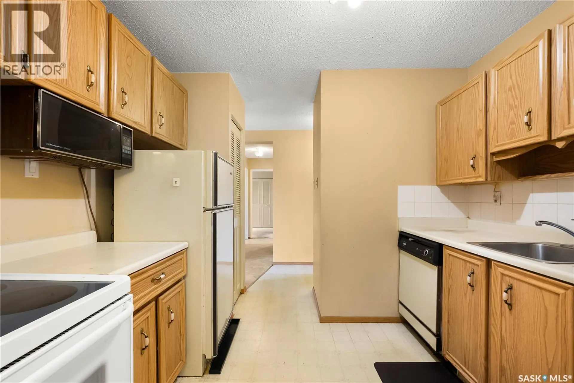 #304 4615 RAE STREET - Image 7