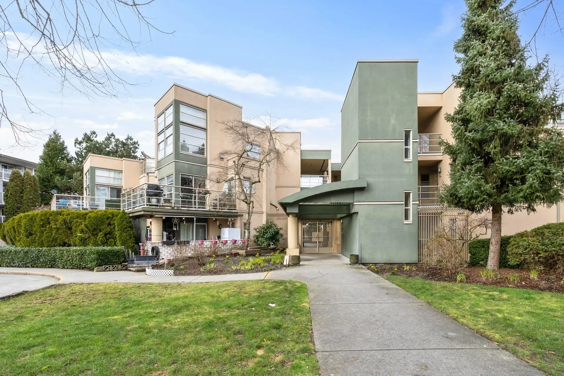 Property at #206 22277 122 Avenue, Maple Ridge, BC