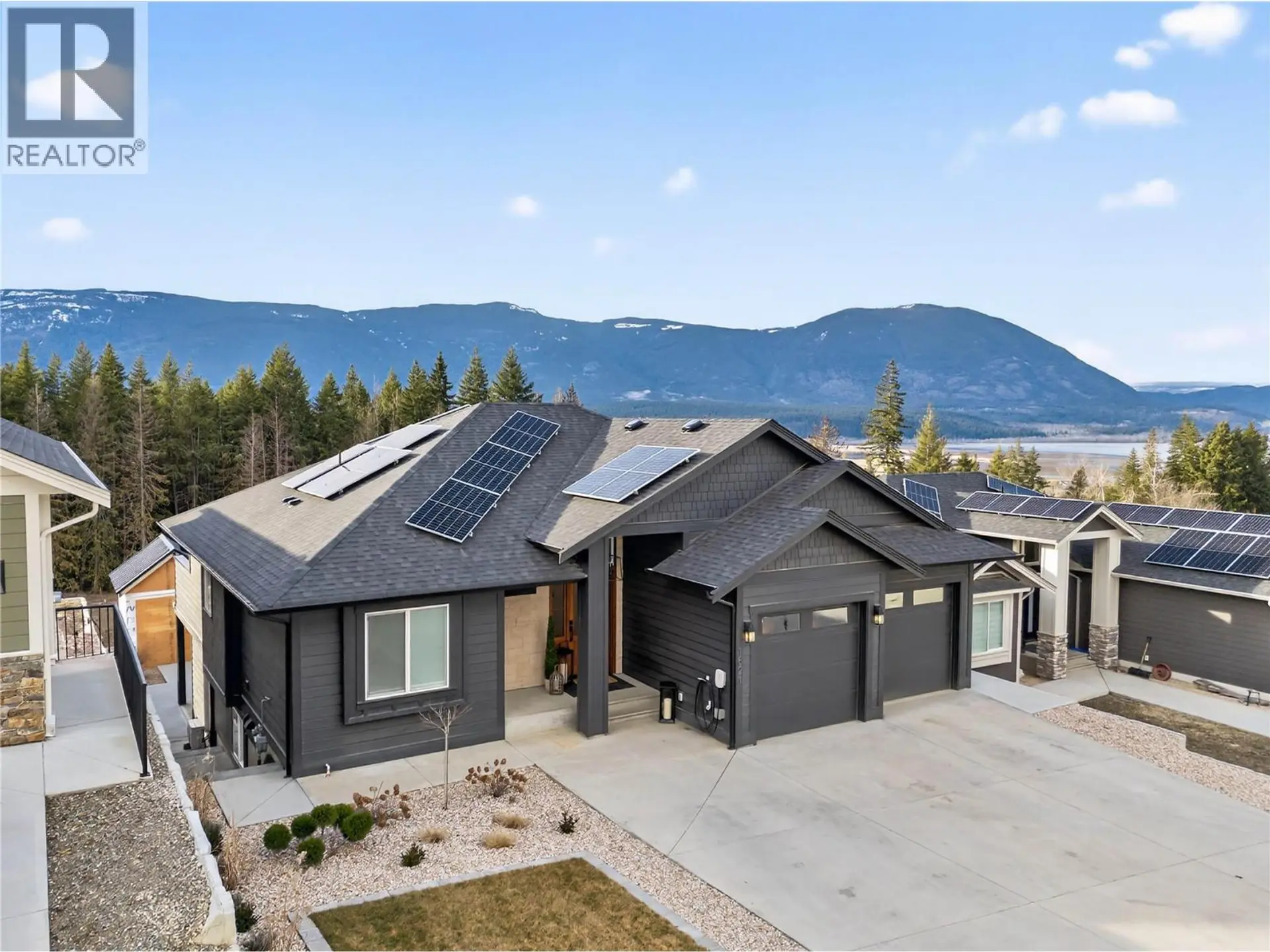 Property at 1621 9 Street SE, Salmon Arm, BC
