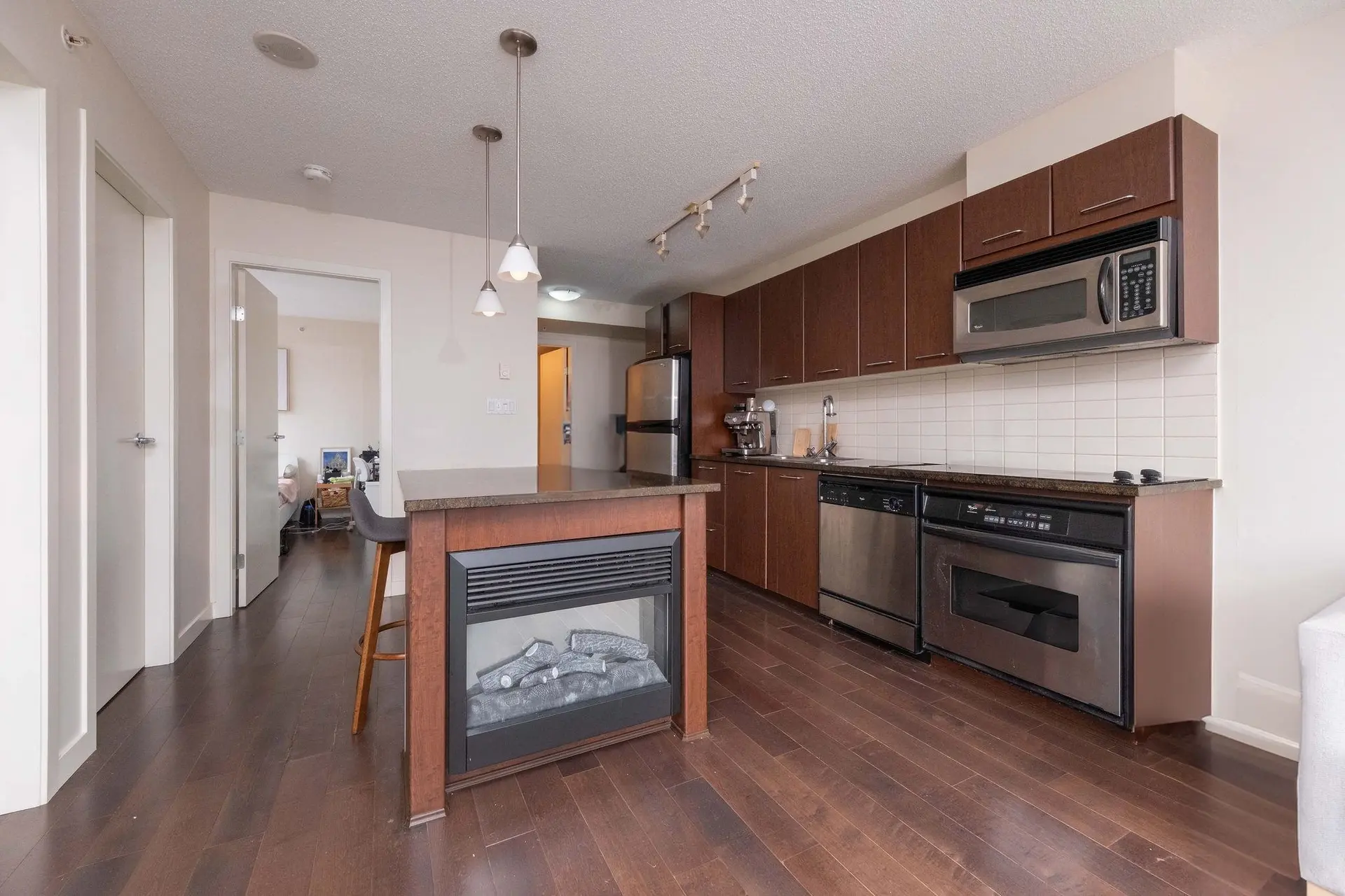 #908 1155 Seymour Street - Image 7