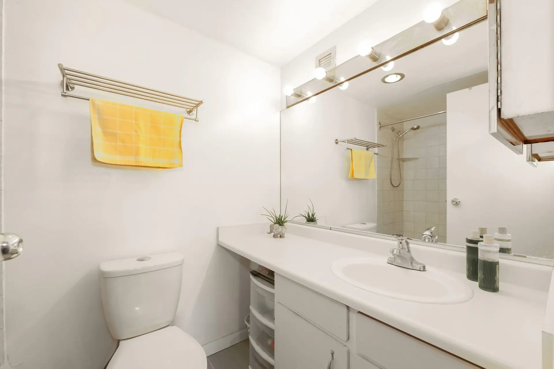 #905 7171 Beresford Street - Image 8