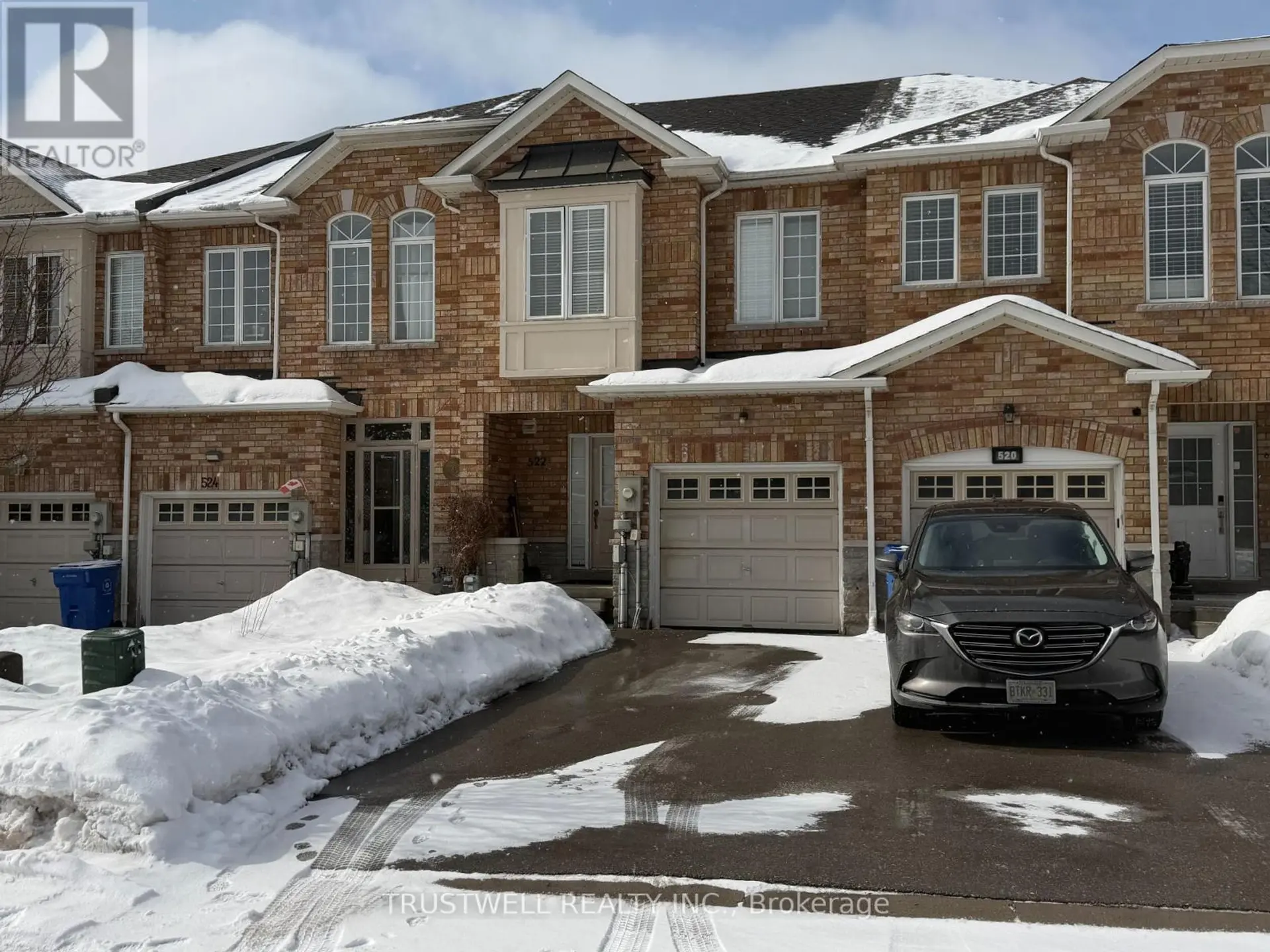 522 AINSWORTH DRIVE - Image 1