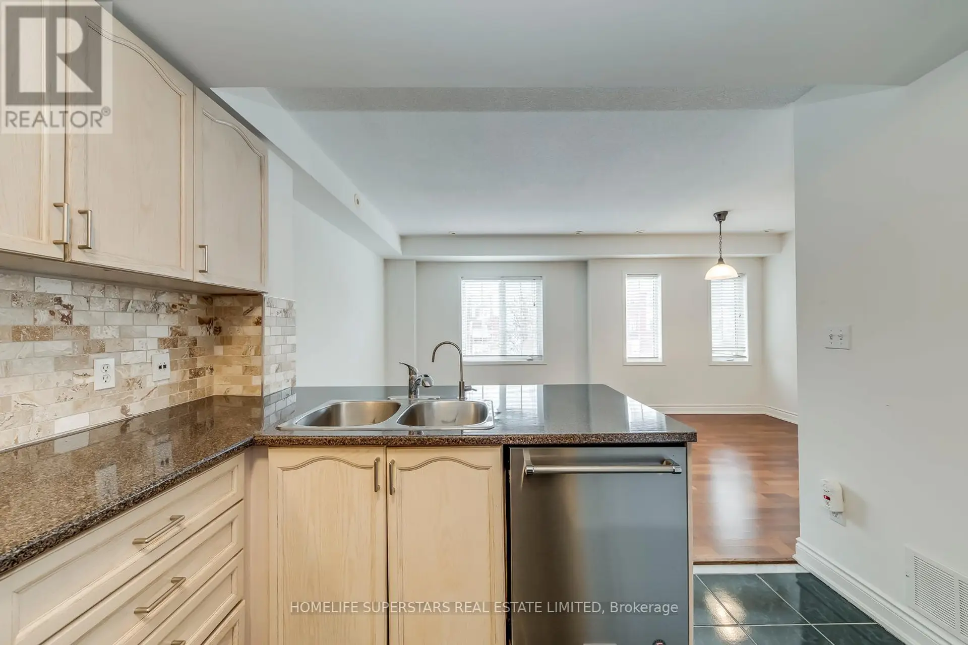 #11 605 SHORELINE DRIVE - Image 5