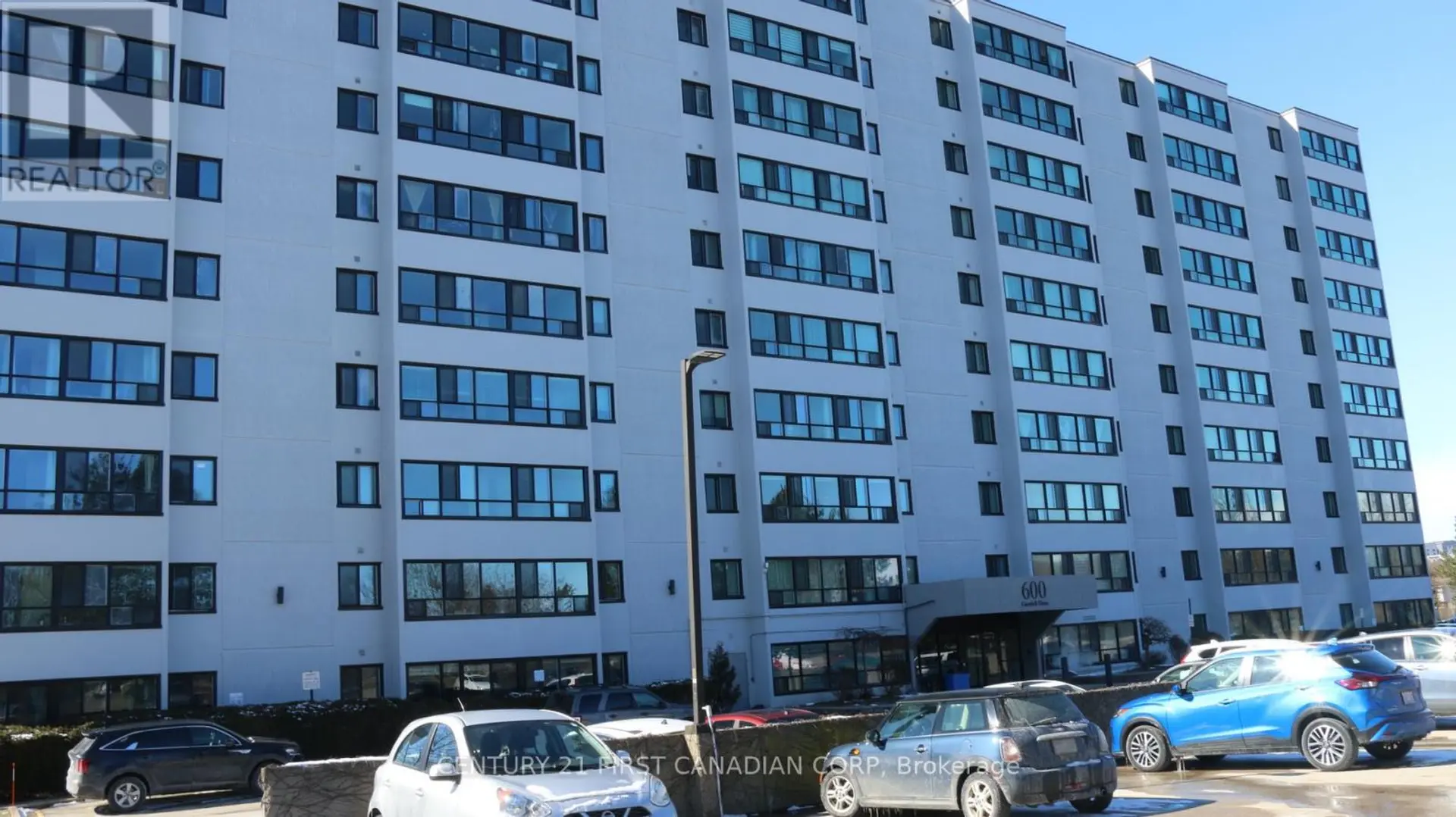 #207 600 GRENFELL DRIVE - Image 1
