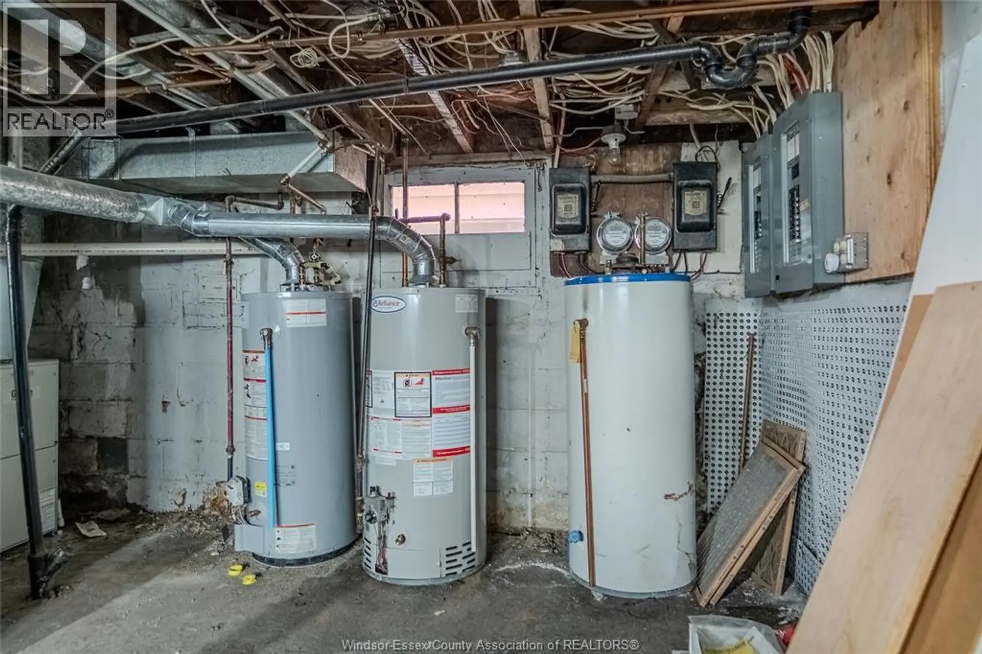 1557 GOYEAU STREET - Image 10